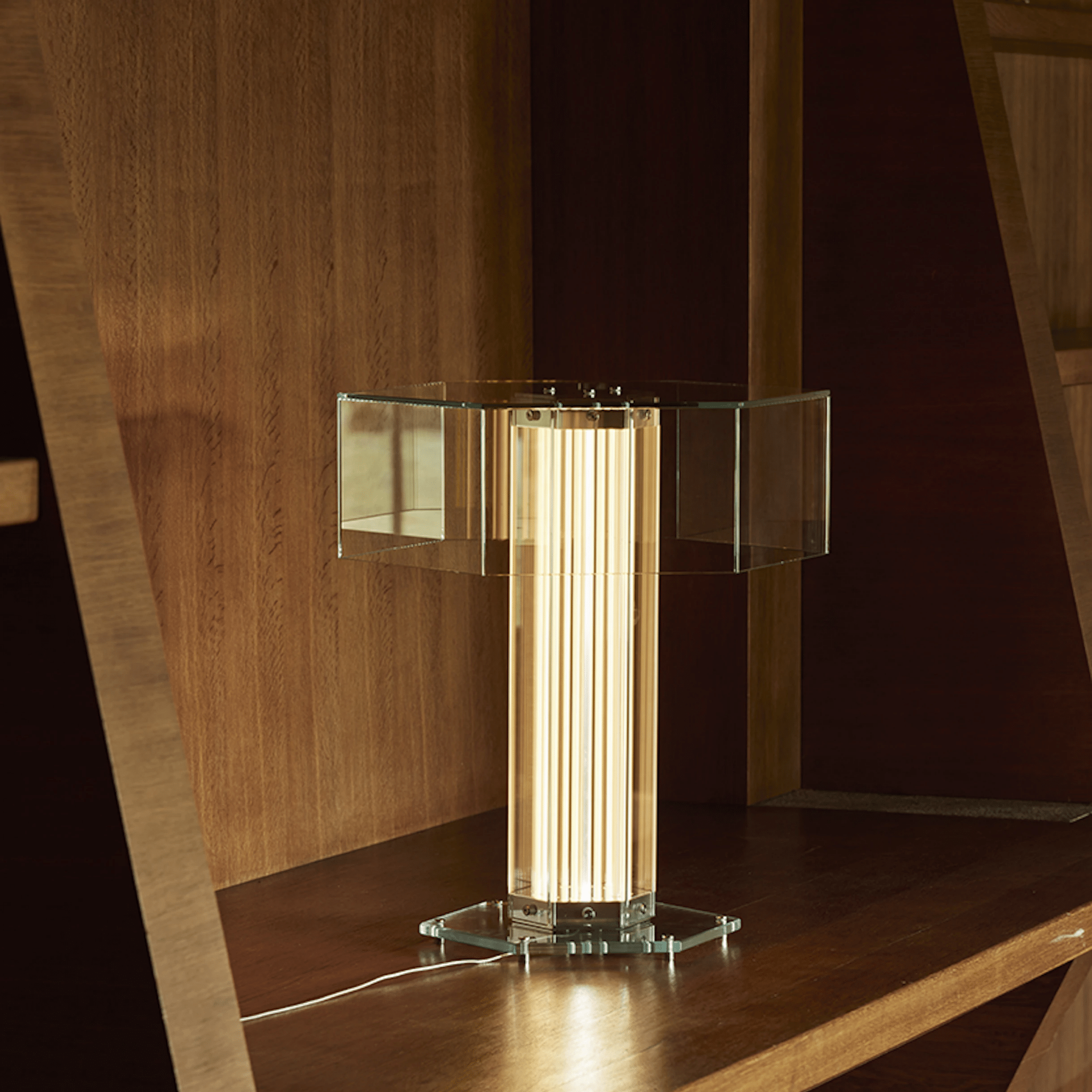 Hexagonal Glass Table Lamp-Neutral Decor
