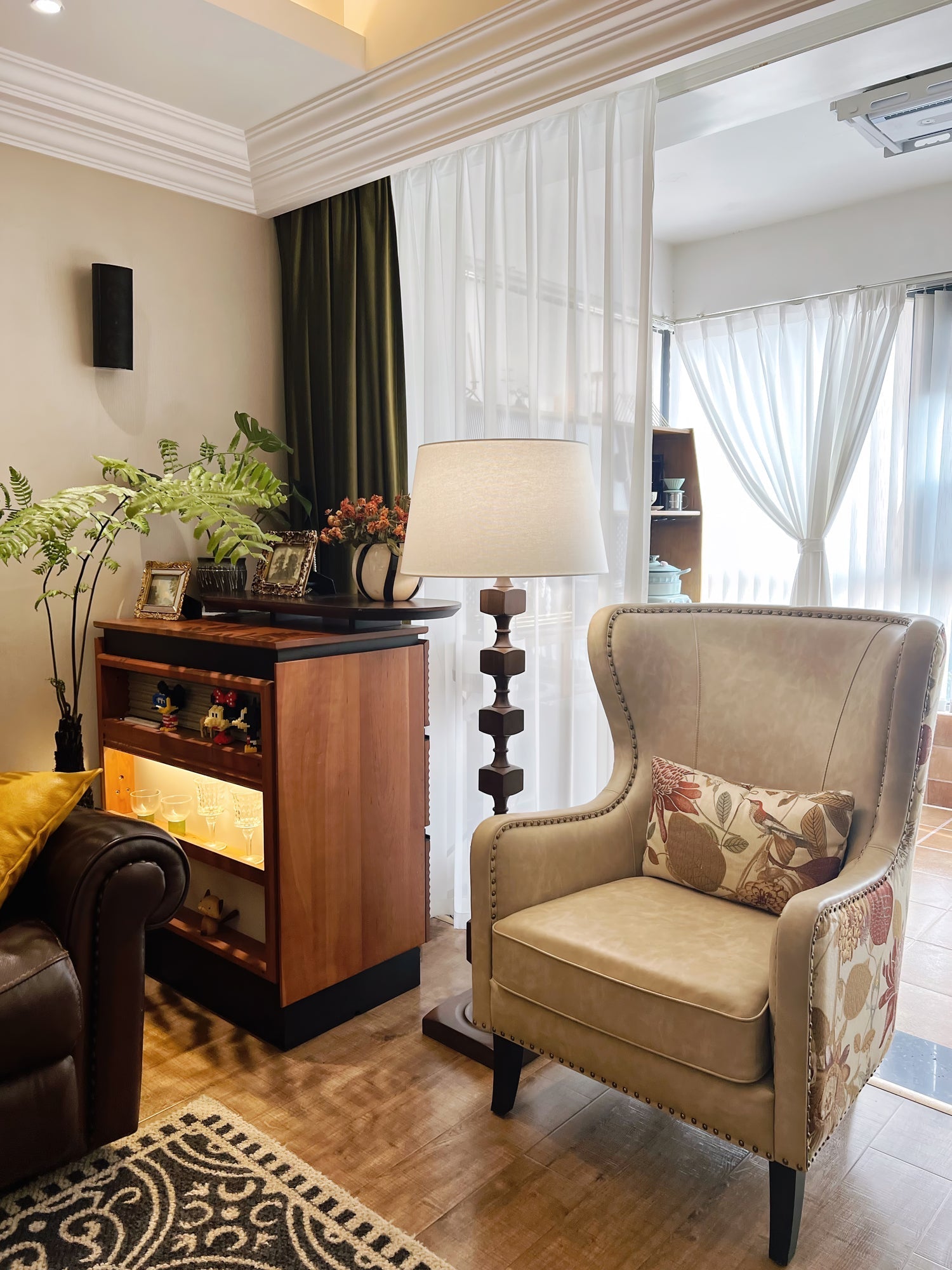 Vega Hexas Wood Floor Lamp-Neutral Decor
