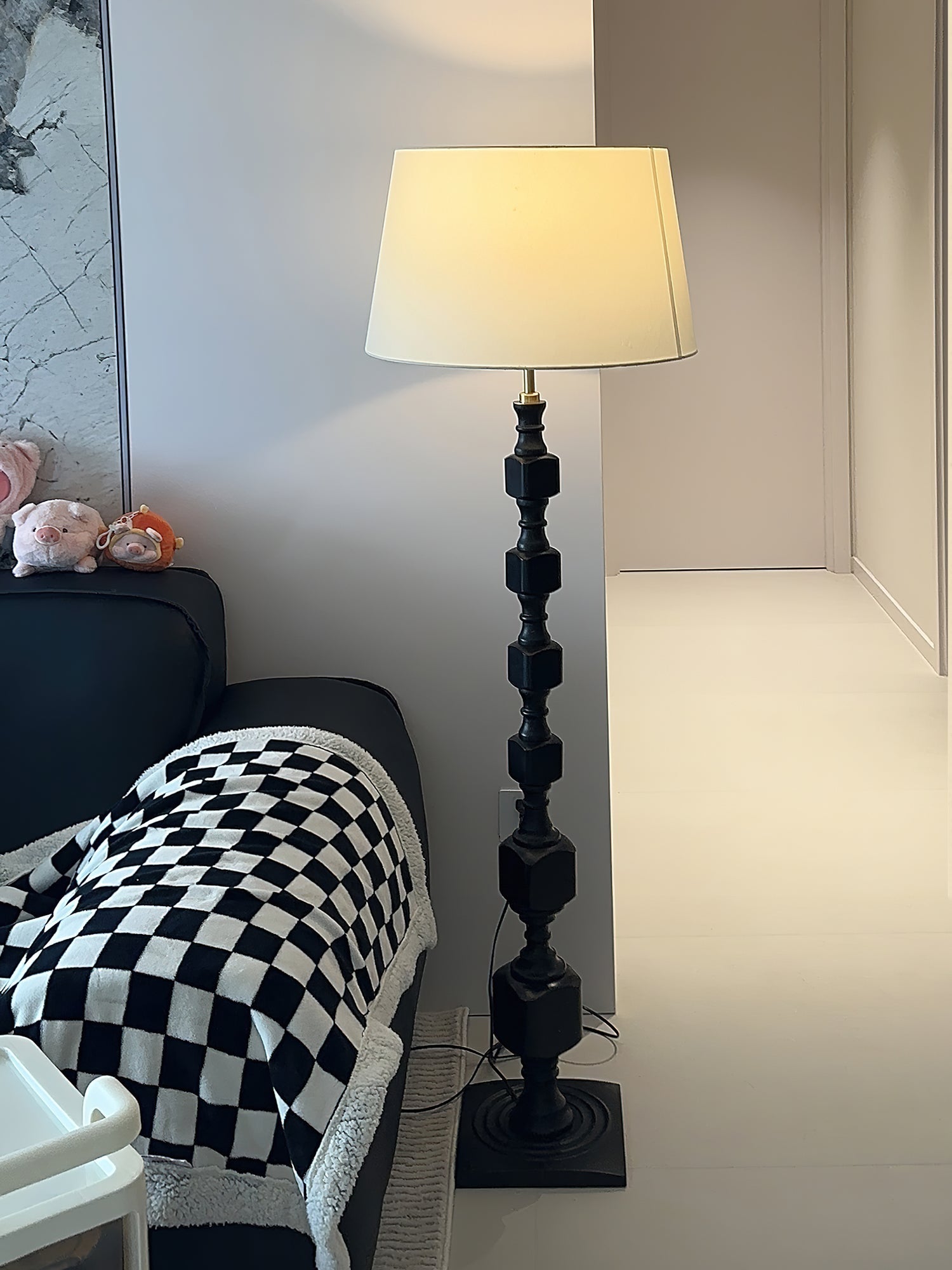 Vega Hexas Wood Floor Lamp-Neutral Decor