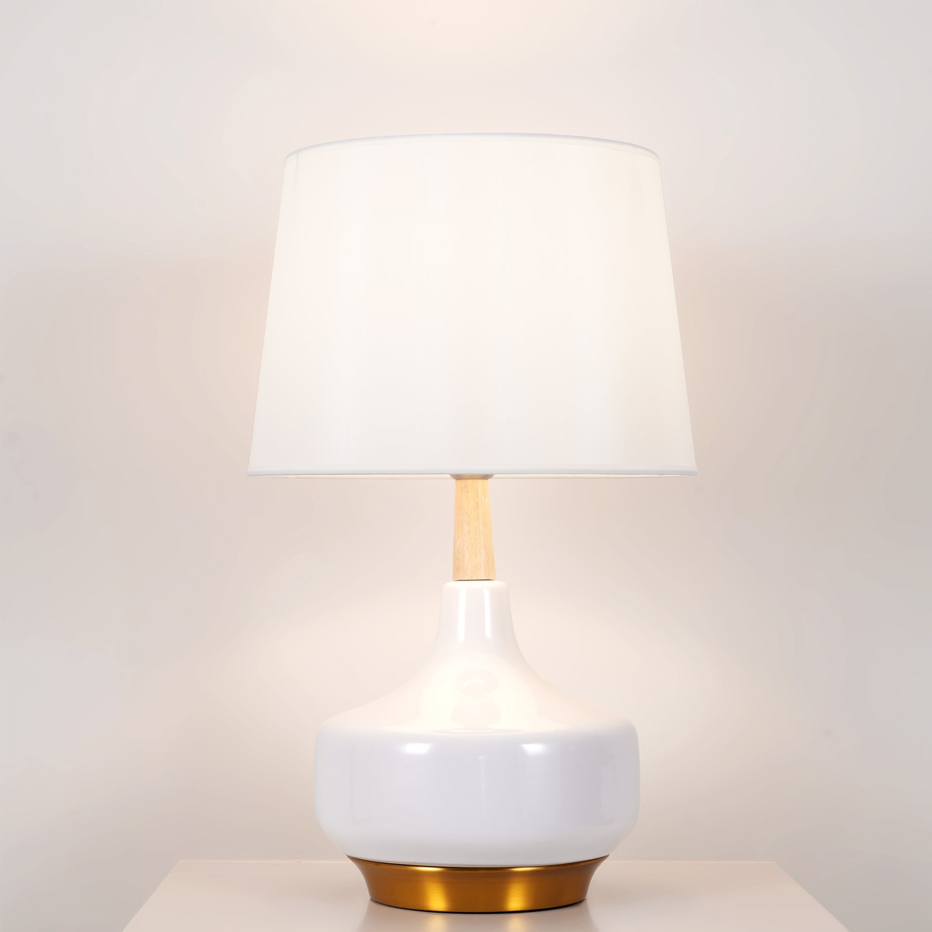 Lennon Minimalist Resin Table Lamp-Neutral Decor