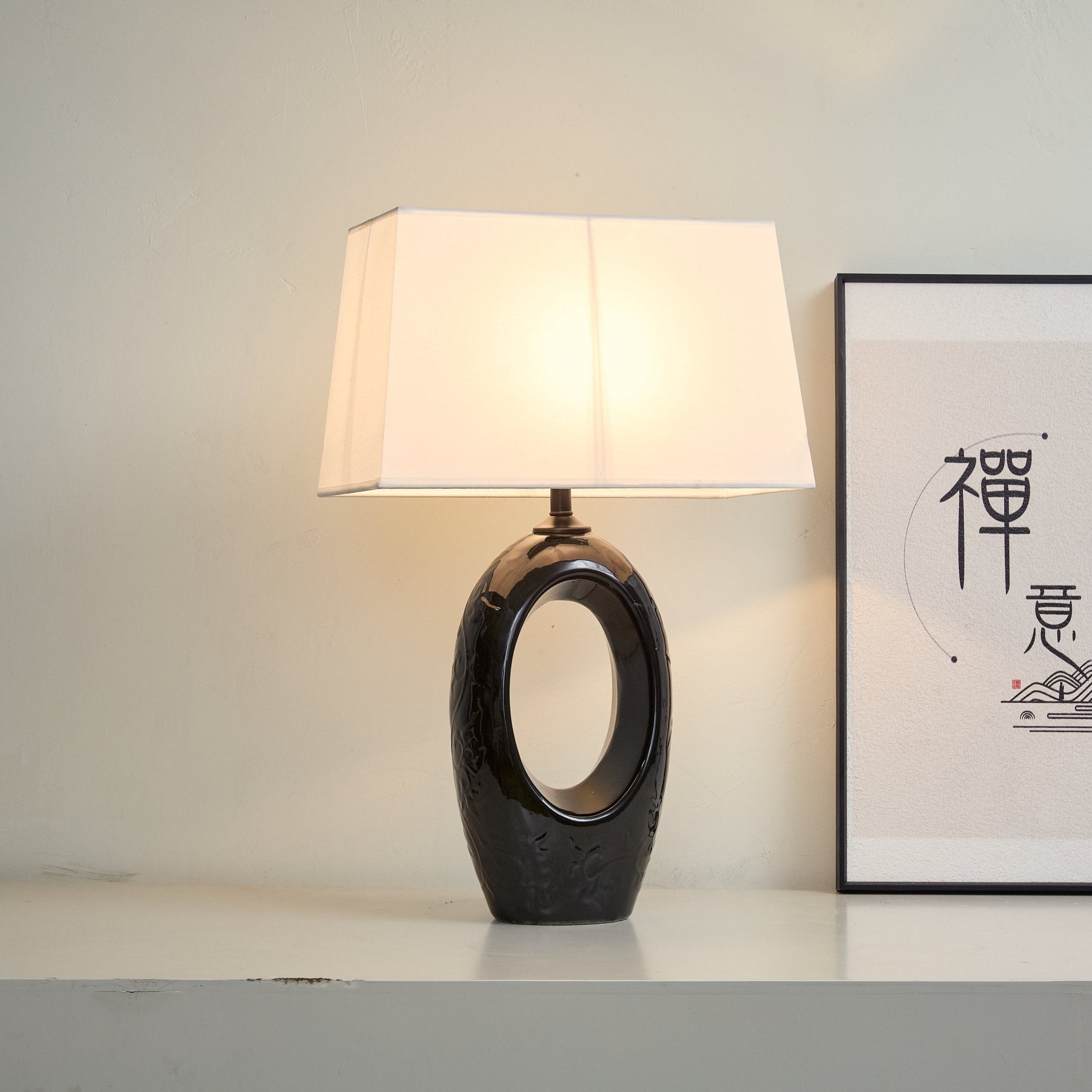 Hollow Oval Ceramic Table Lamp-Neutral Decor