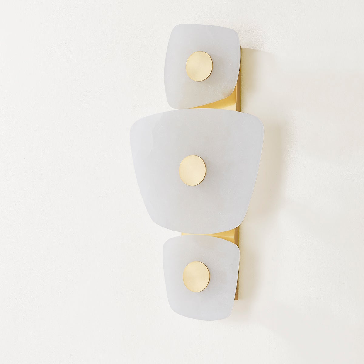 Fylsa Asymmetric Alabaster Wall Light-Neutral Decor