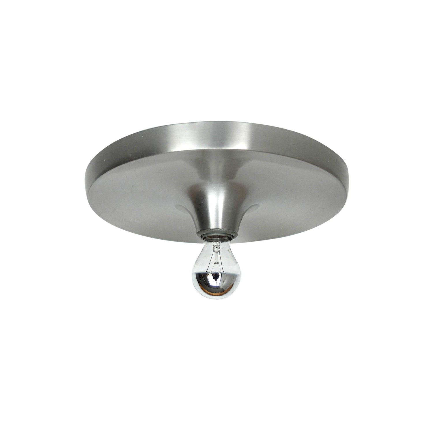 Front view of the Honsel Leuchten circular silver wall lamp.