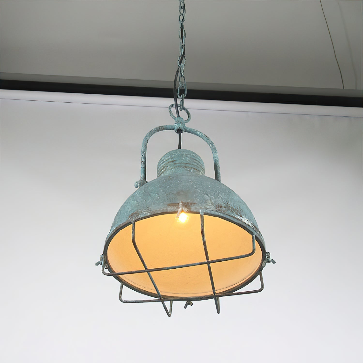 Elias Pendant Light