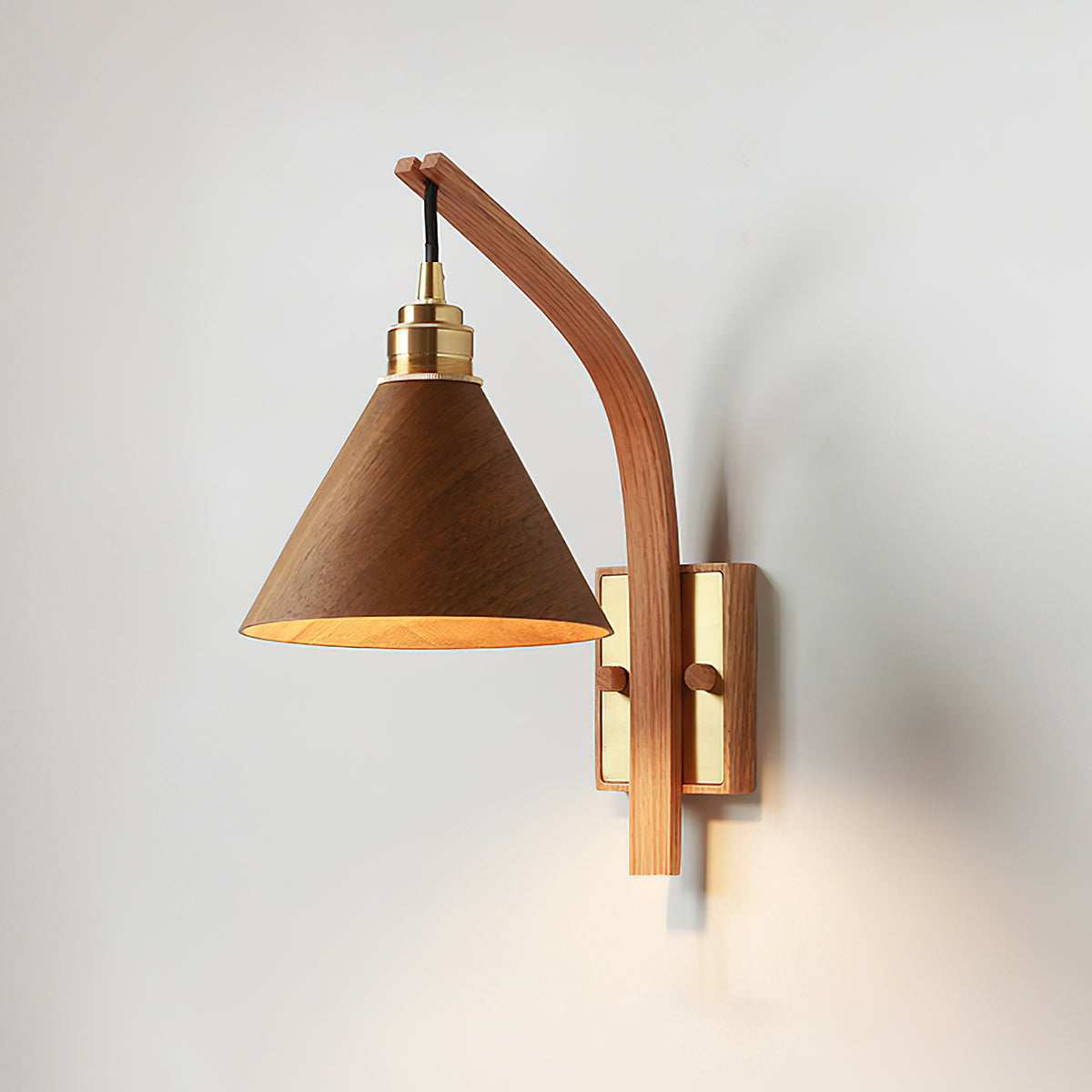 Rowan Arc Wall Lamp