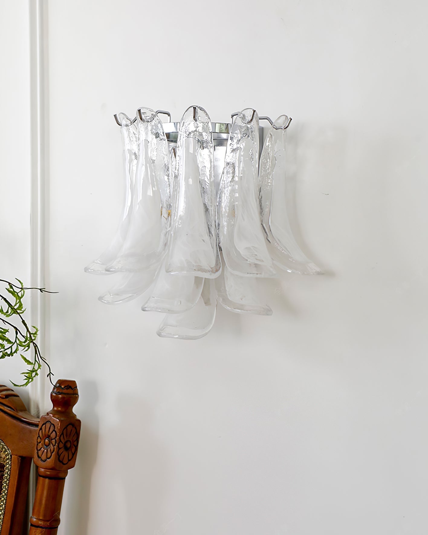 Aurora Wall Lamp Petal Glass Horseshoe Shaped Minimalist-Neutral Decor