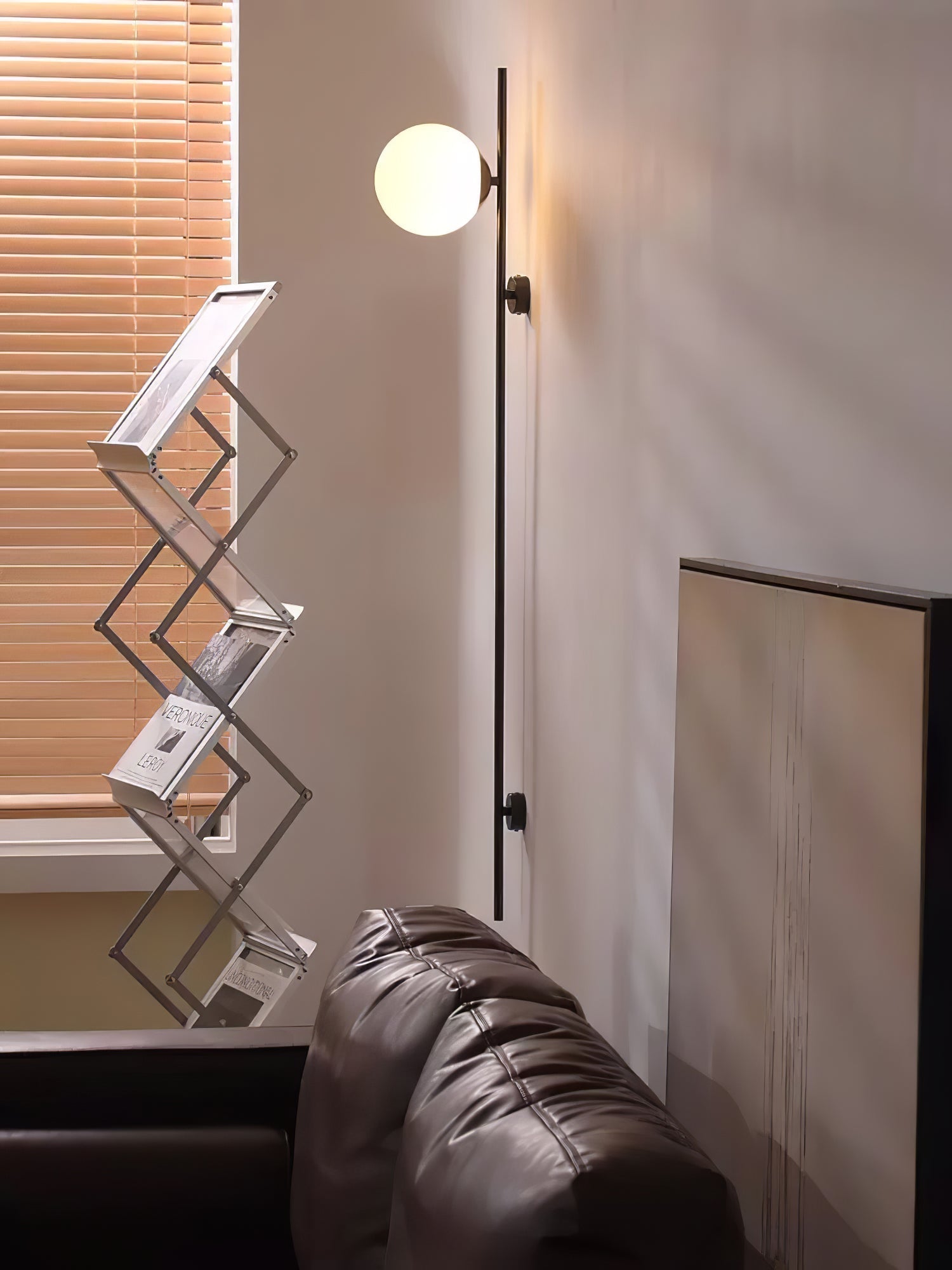Evshaora Modern Minimalist Glass Wall Light-Neutral Decor