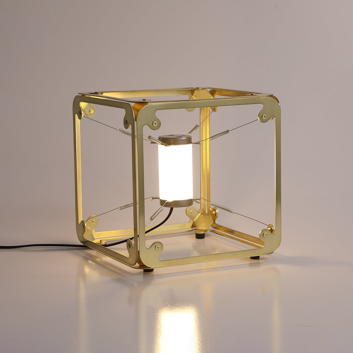 GridGlow Industrial Brass Table Lamp-Neutral Decor