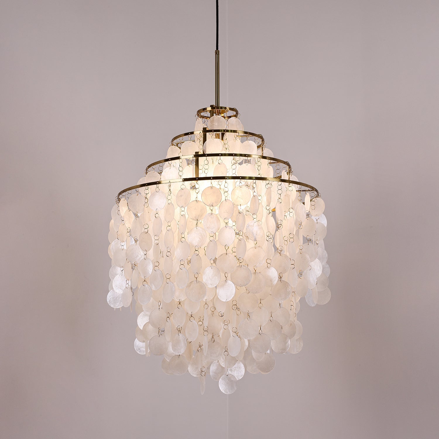 Rivena Pendant Lamp Round Shell Ring-Neutral Decor