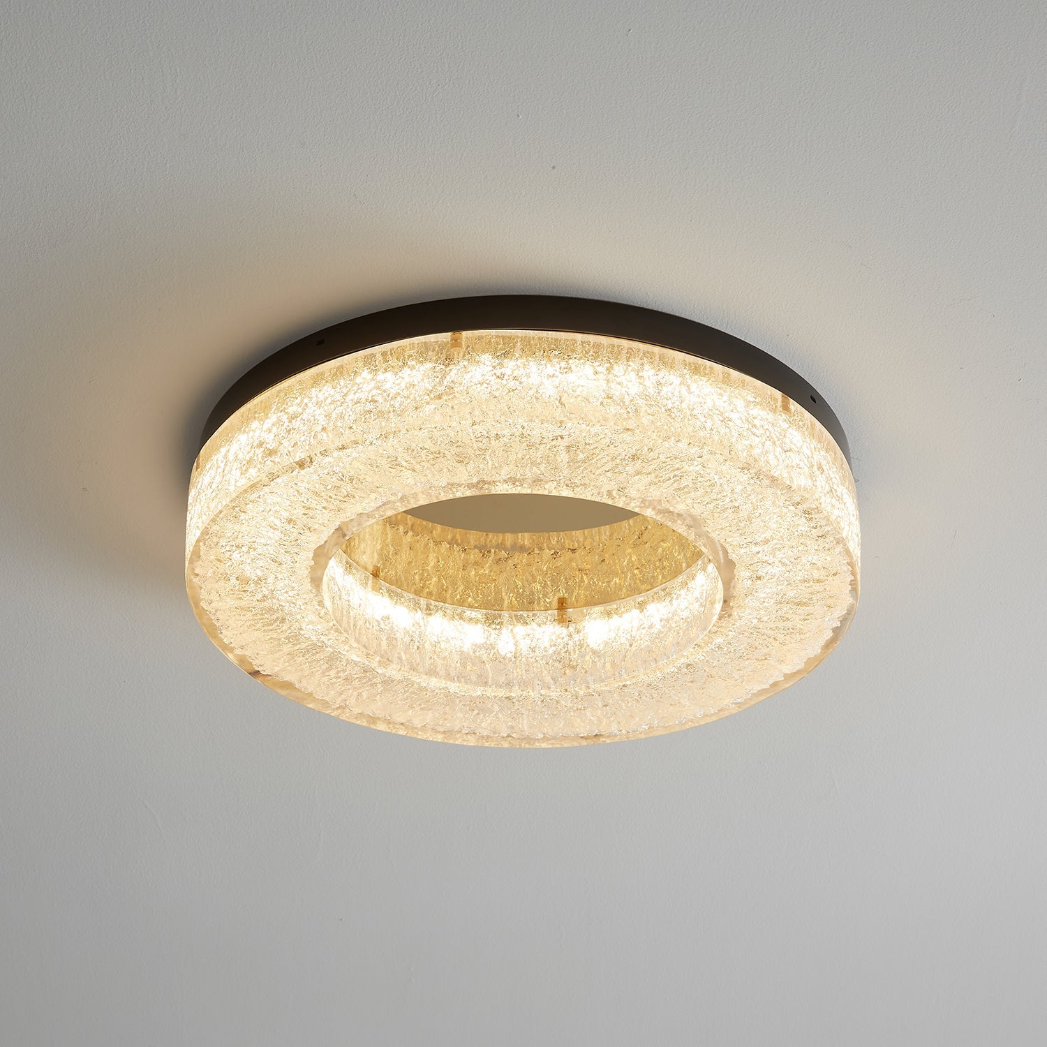 Dovira Ice Crack Circle Resin Ceiling Lamp-Neutral Decor