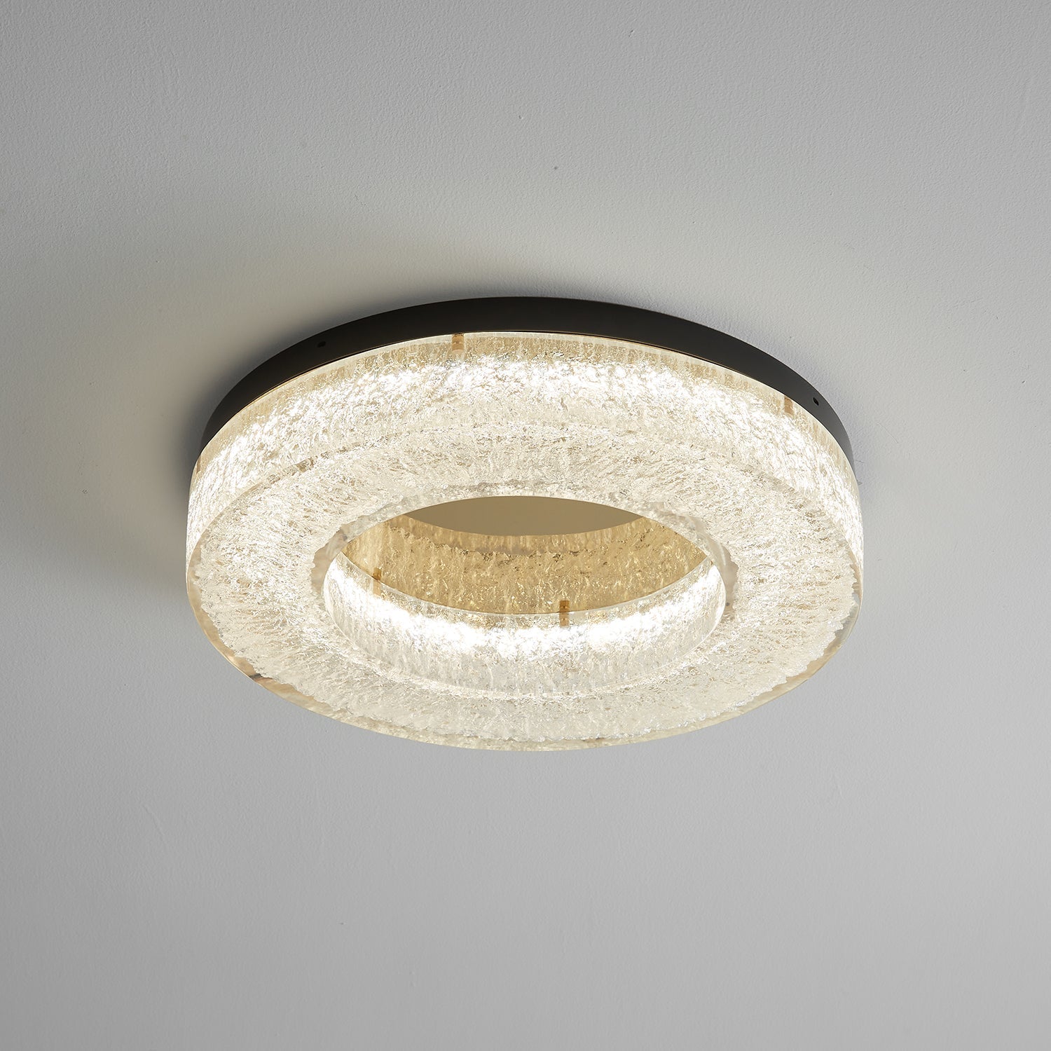 Dovira Ice Crack Circle Resin Ceiling Lamp-Neutral Decor