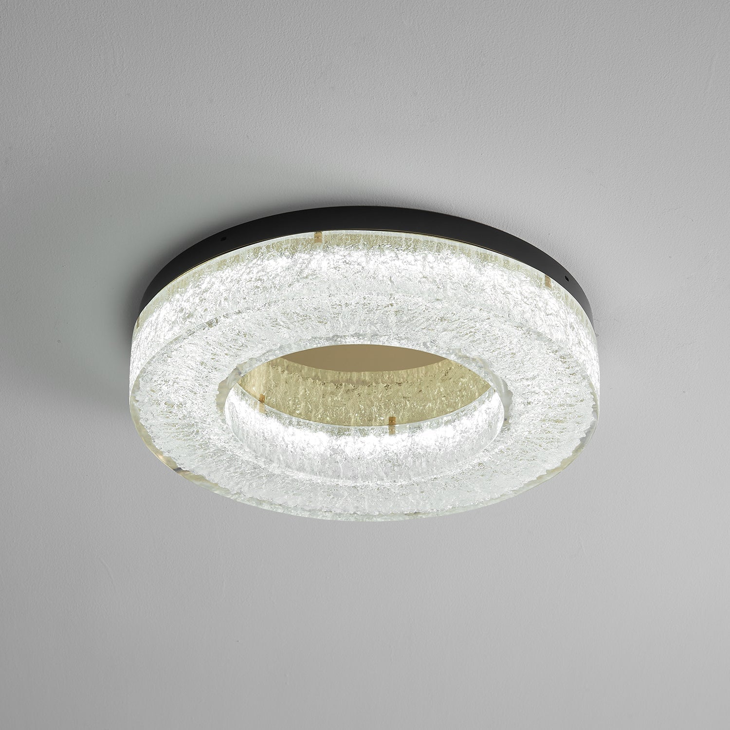 Dovira Ice Crack Circle Resin Ceiling Lamp-Neutral Decor
