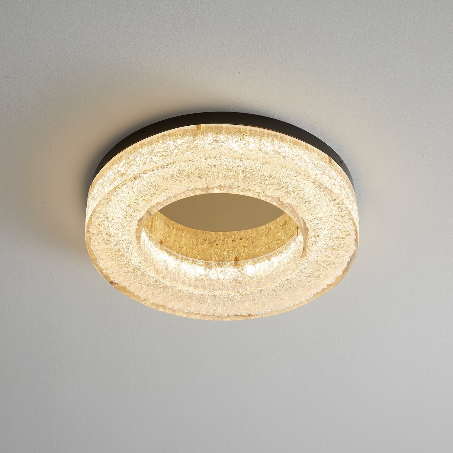 Dovira Ice Crack Circle Resin Ceiling Lamp-Neutral Decor