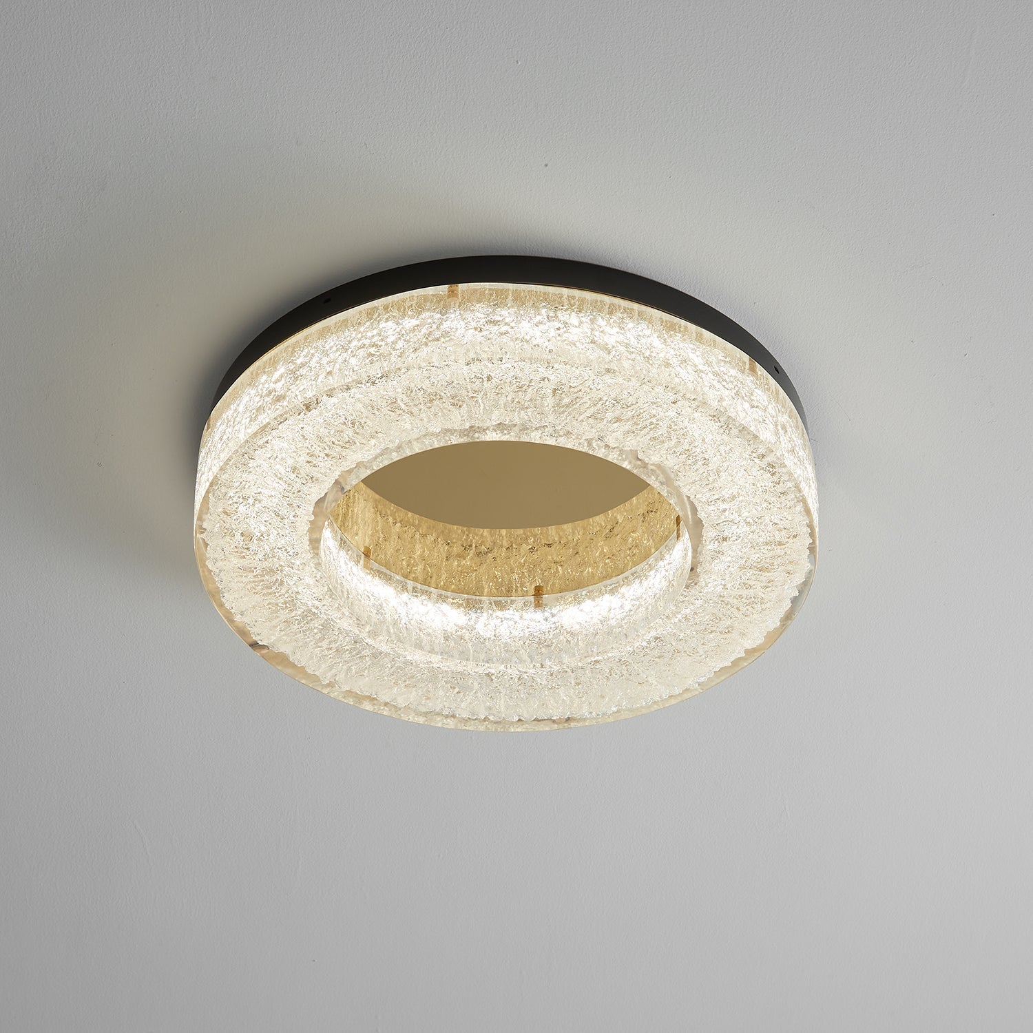 Dovira Ice Crack Circle Resin Ceiling Lamp-Neutral Decor