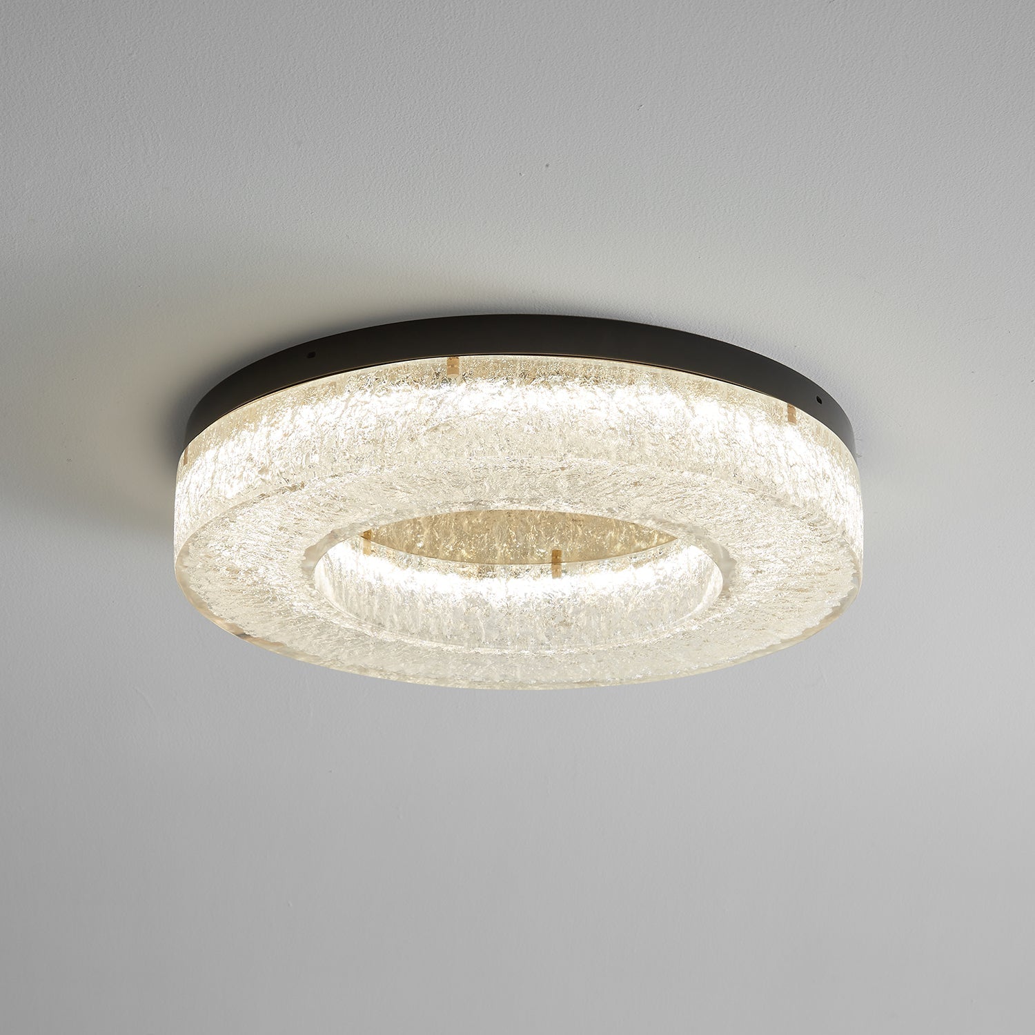Dovira Ice Crack Circle Resin Ceiling Lamp-Neutral Decor