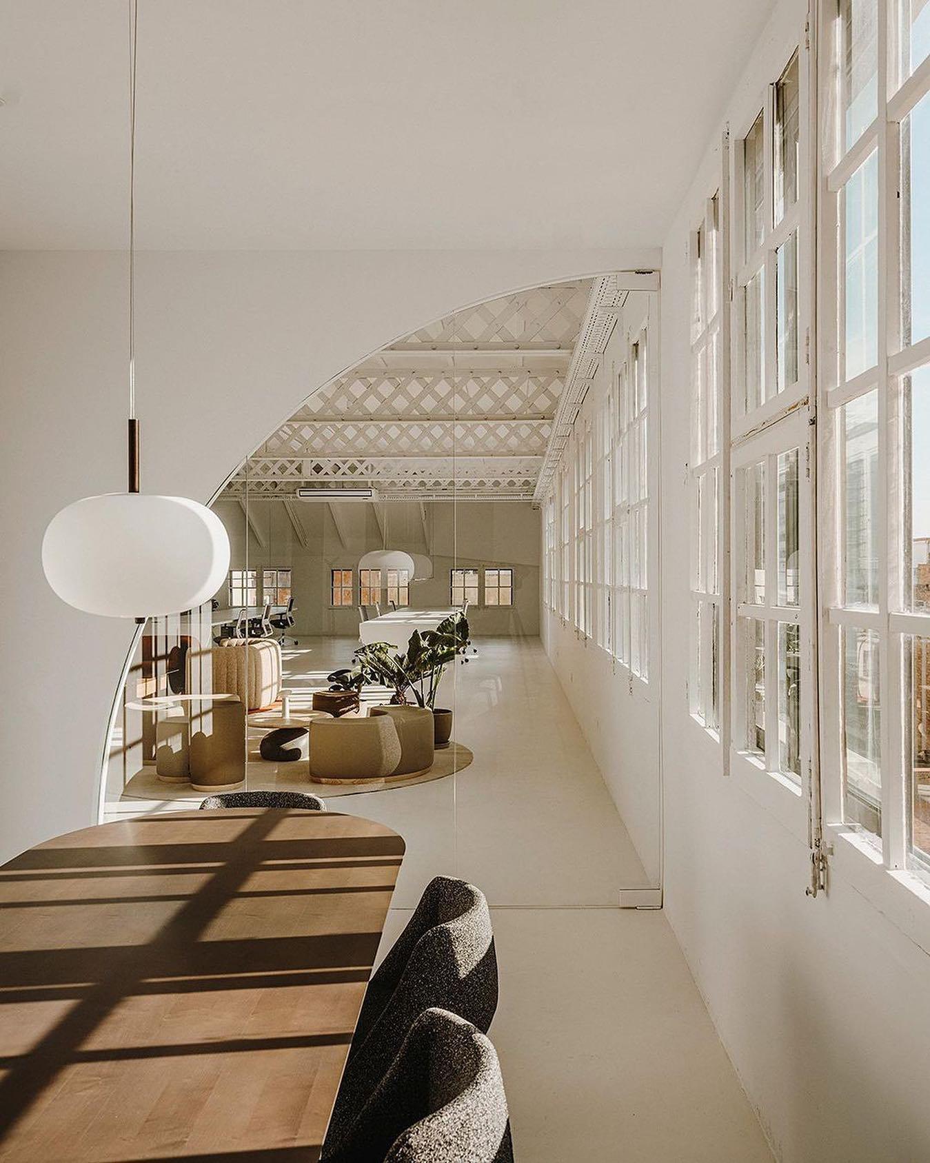 Duality Modern Glass Pendant Light-Neutral Decor