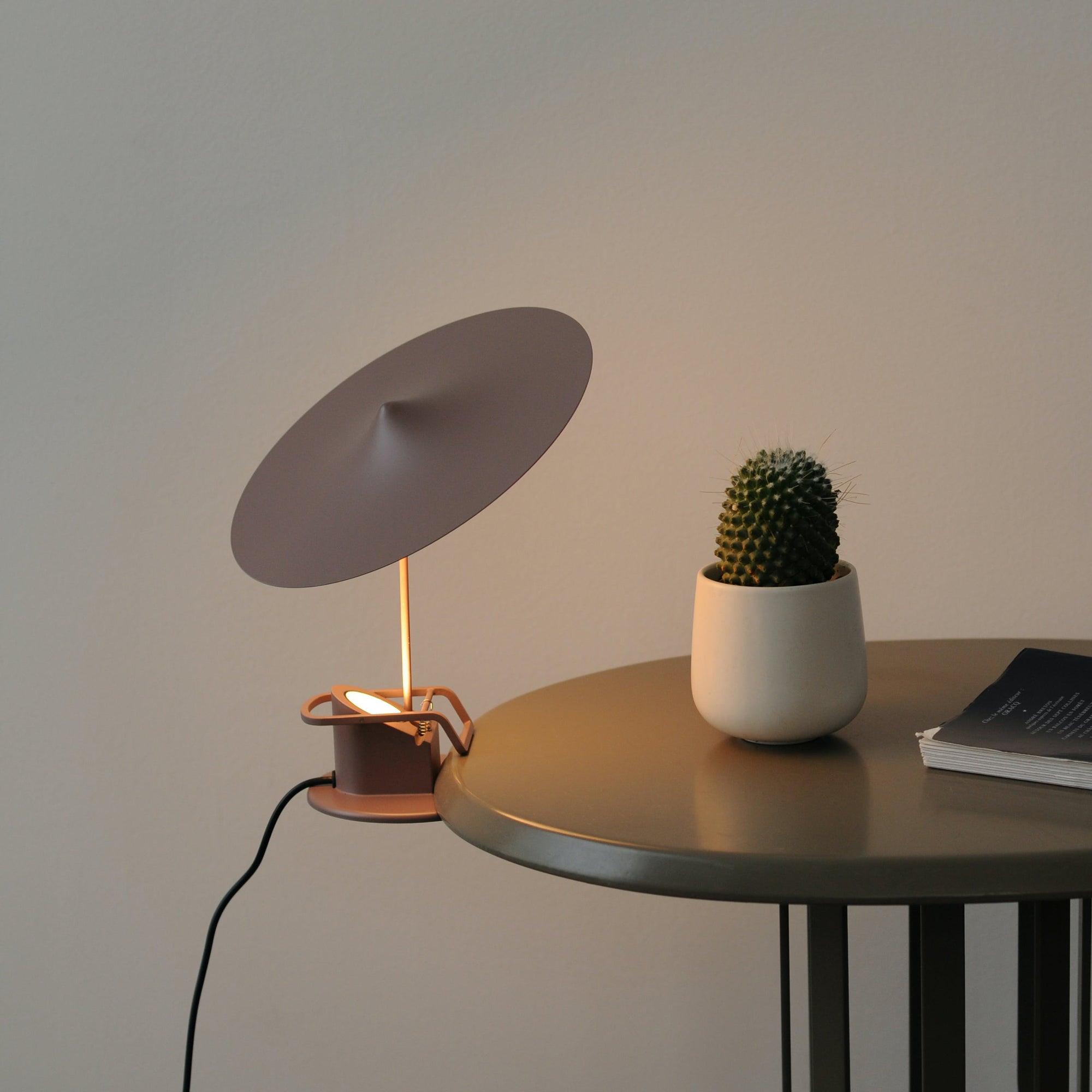 Lumoce Futuristic Table Lamp-Neutral Decor