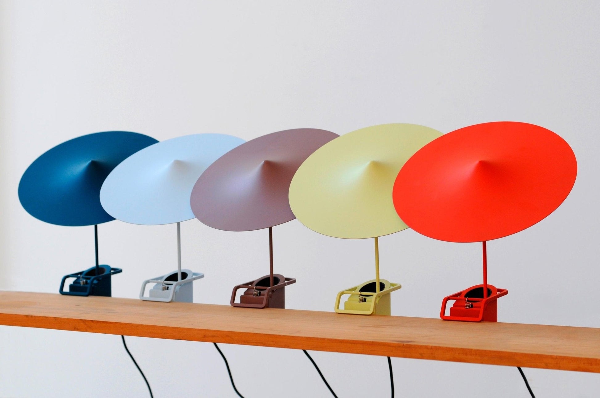 Lumoce Futuristic Table Lamp-Neutral Decor