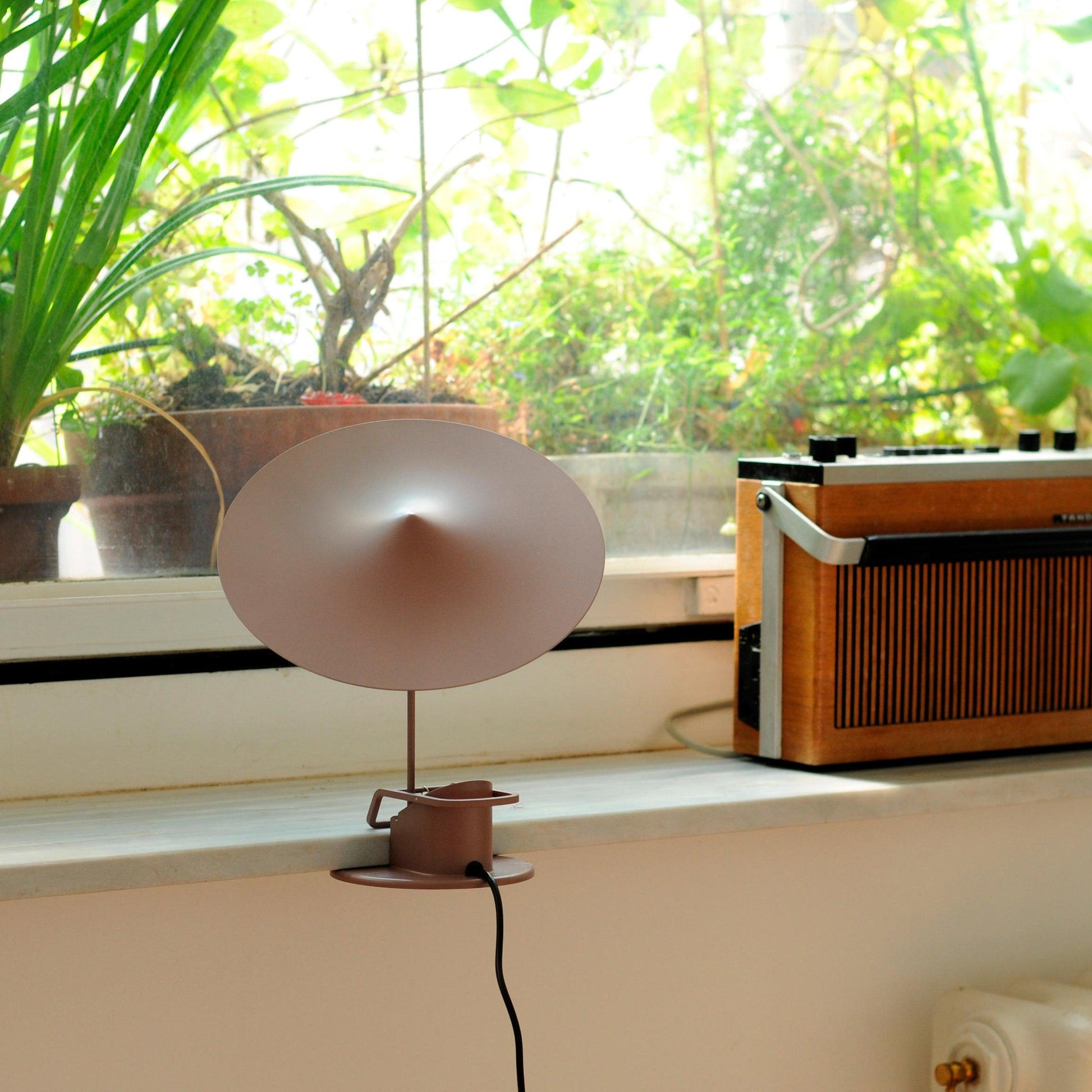 Lumoce Futuristic Table Lamp-Neutral Decor