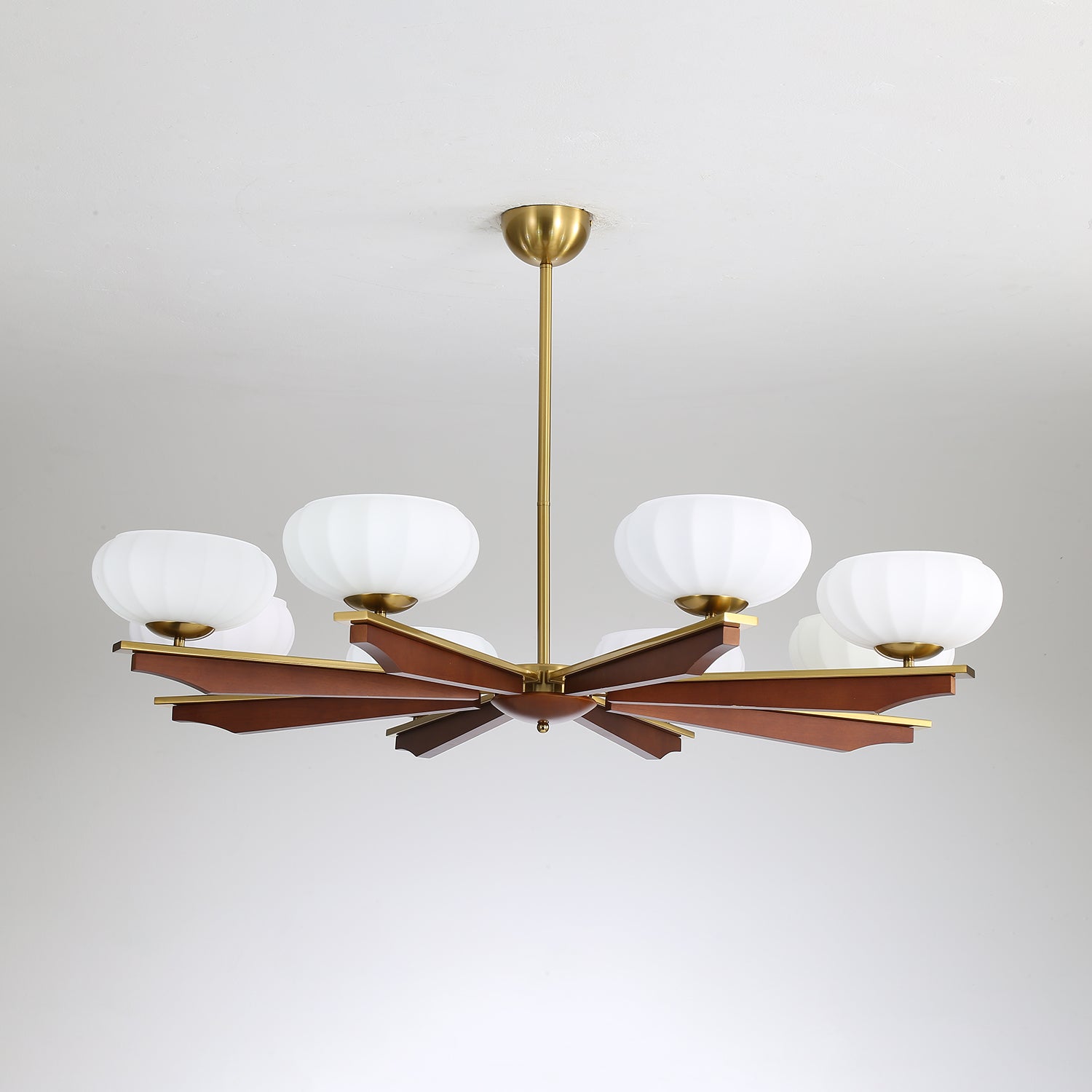 Uzoror Traditional Elegance Vintage Wood Chandelier-Neutral Decor
