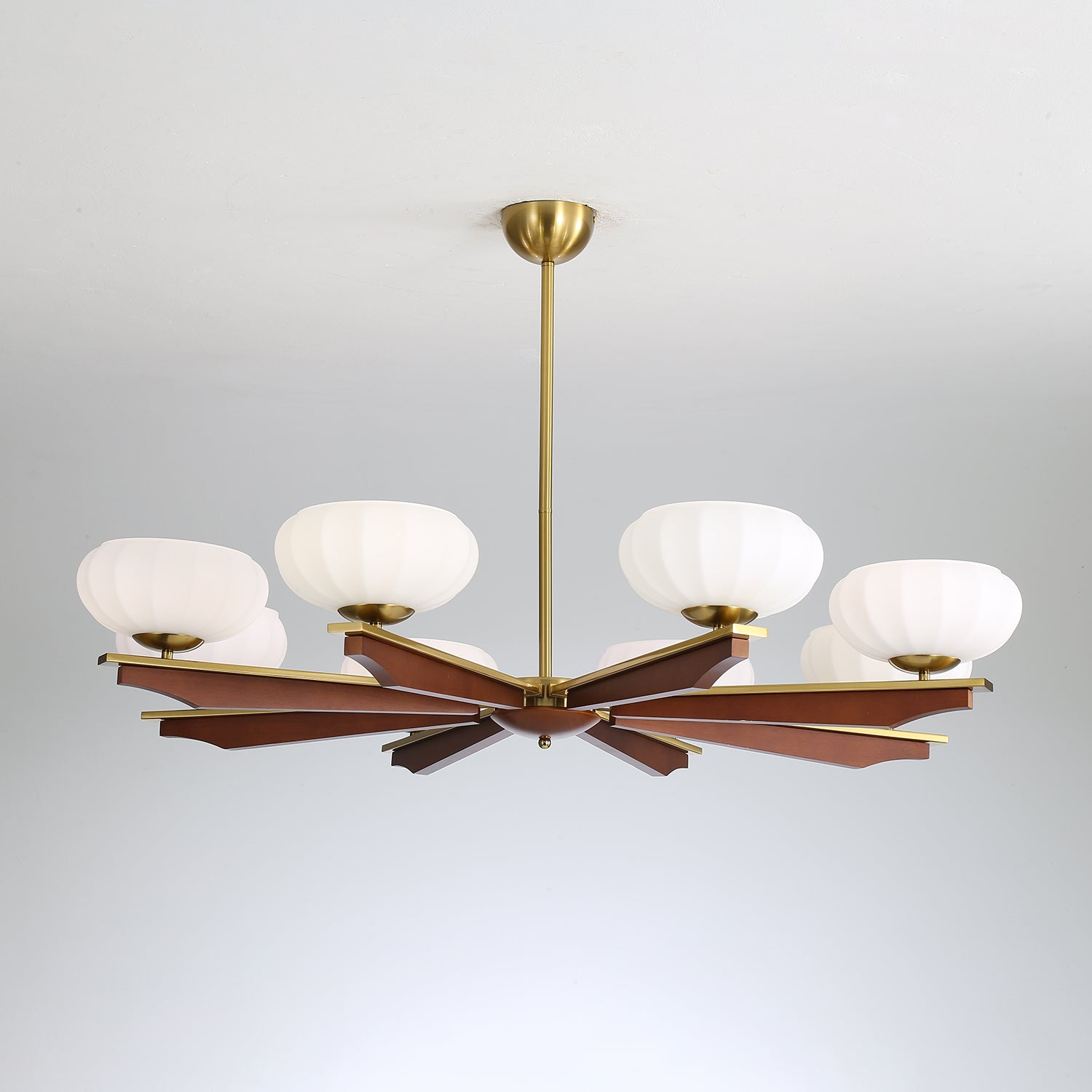 Uzoror Traditional Elegance Vintage Wood Chandelier-Neutral Decor