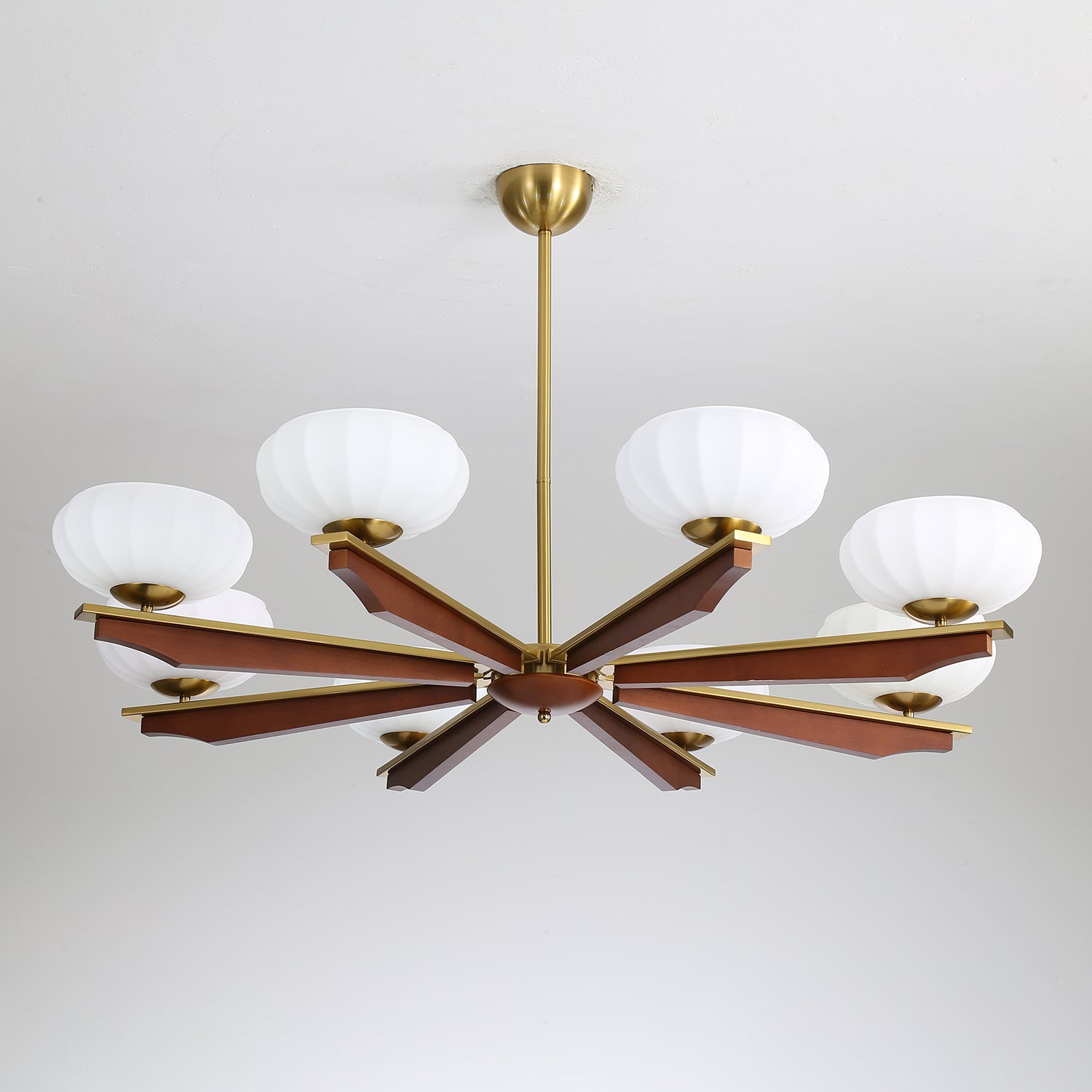 Uzoror Traditional Elegance Vintage Wood Chandelier-Neutral Decor
