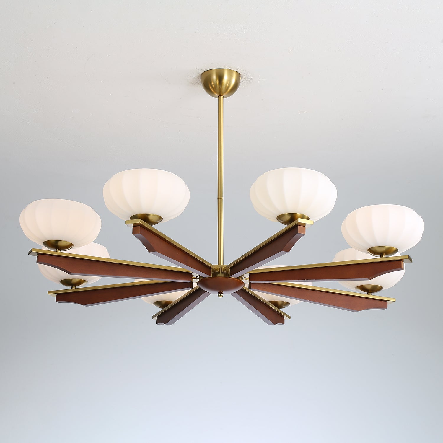 Uzoror Traditional Elegance Vintage Wood Chandelier-Neutral Decor