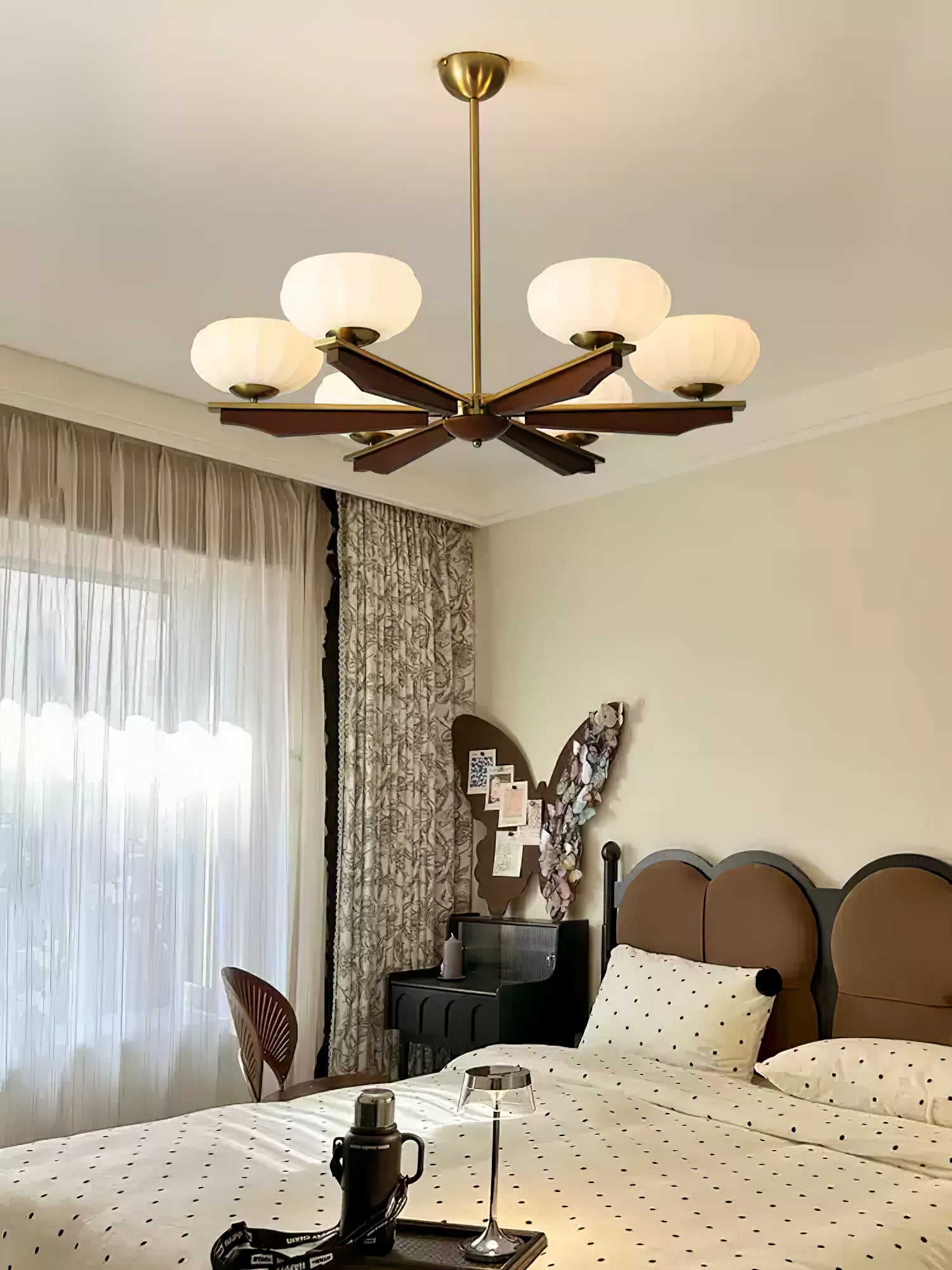 Uzoror Traditional Elegance Vintage Wood Chandelier-Neutral Decor