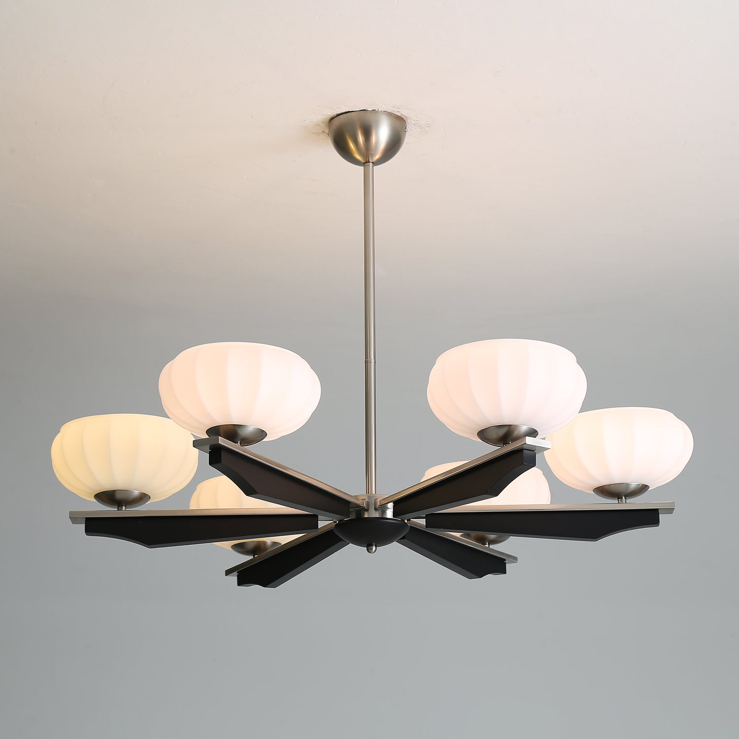 Uzoror Traditional Elegance Vintage Wood Chandelier-Neutral Decor