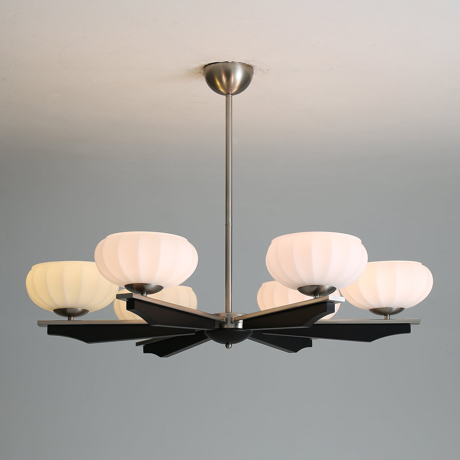 Uzoror Traditional Elegance Vintage Wood Chandelier-Neutral Decor