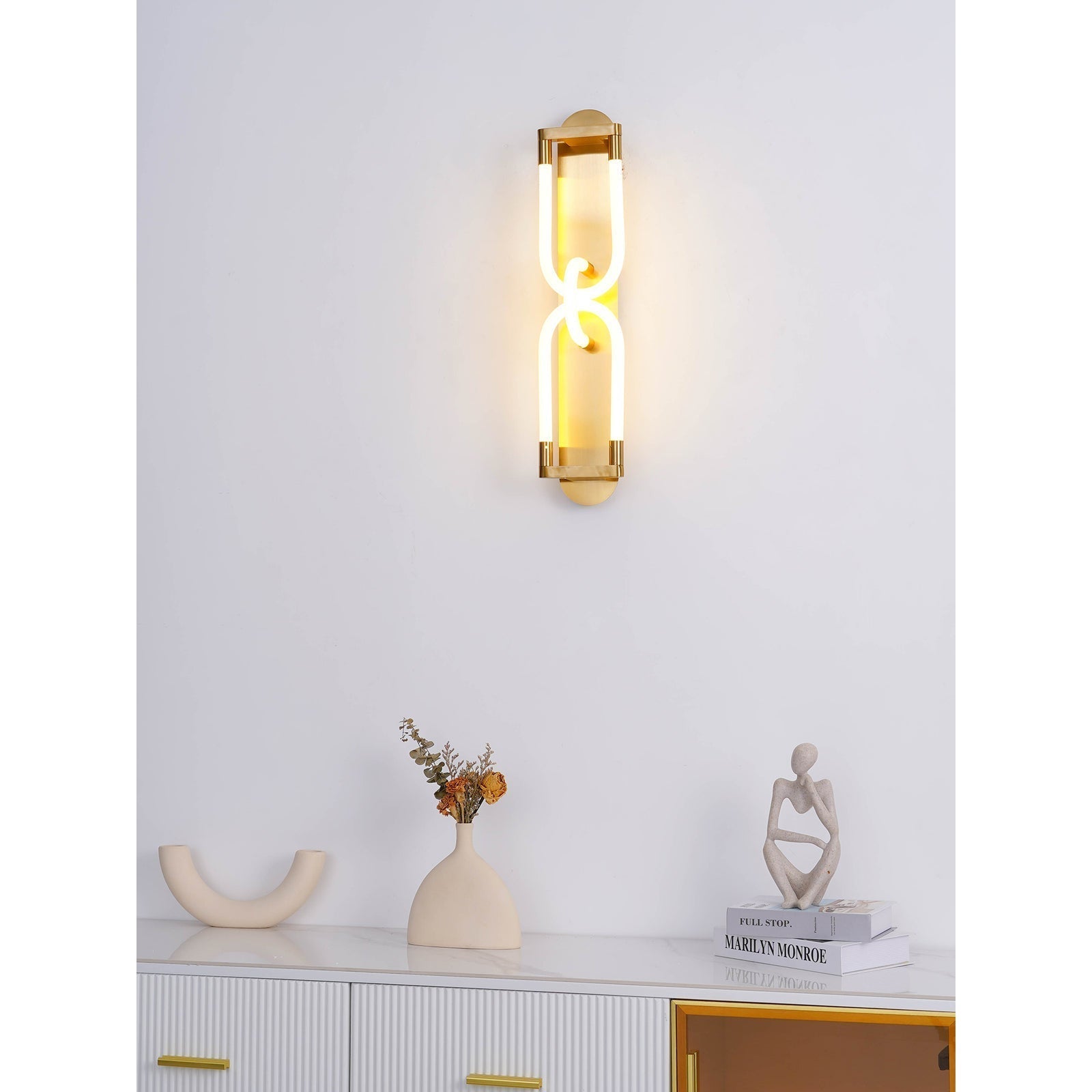 Sytheiel Wall Lamp