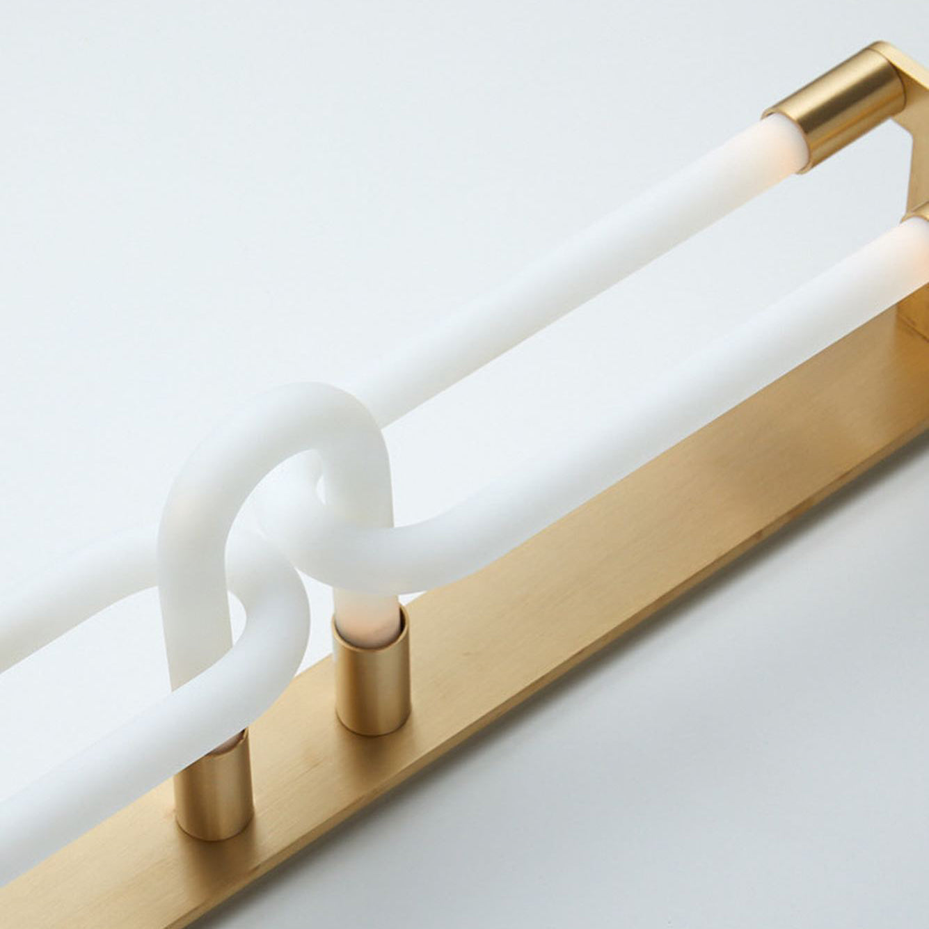 Sytheiel Wall Lamp