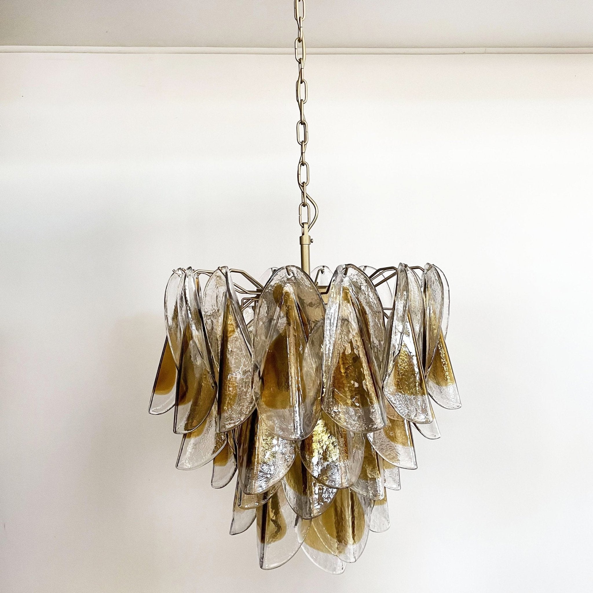 Vild Chandelier Isabella Gold Petal Layered-Neutral Decor