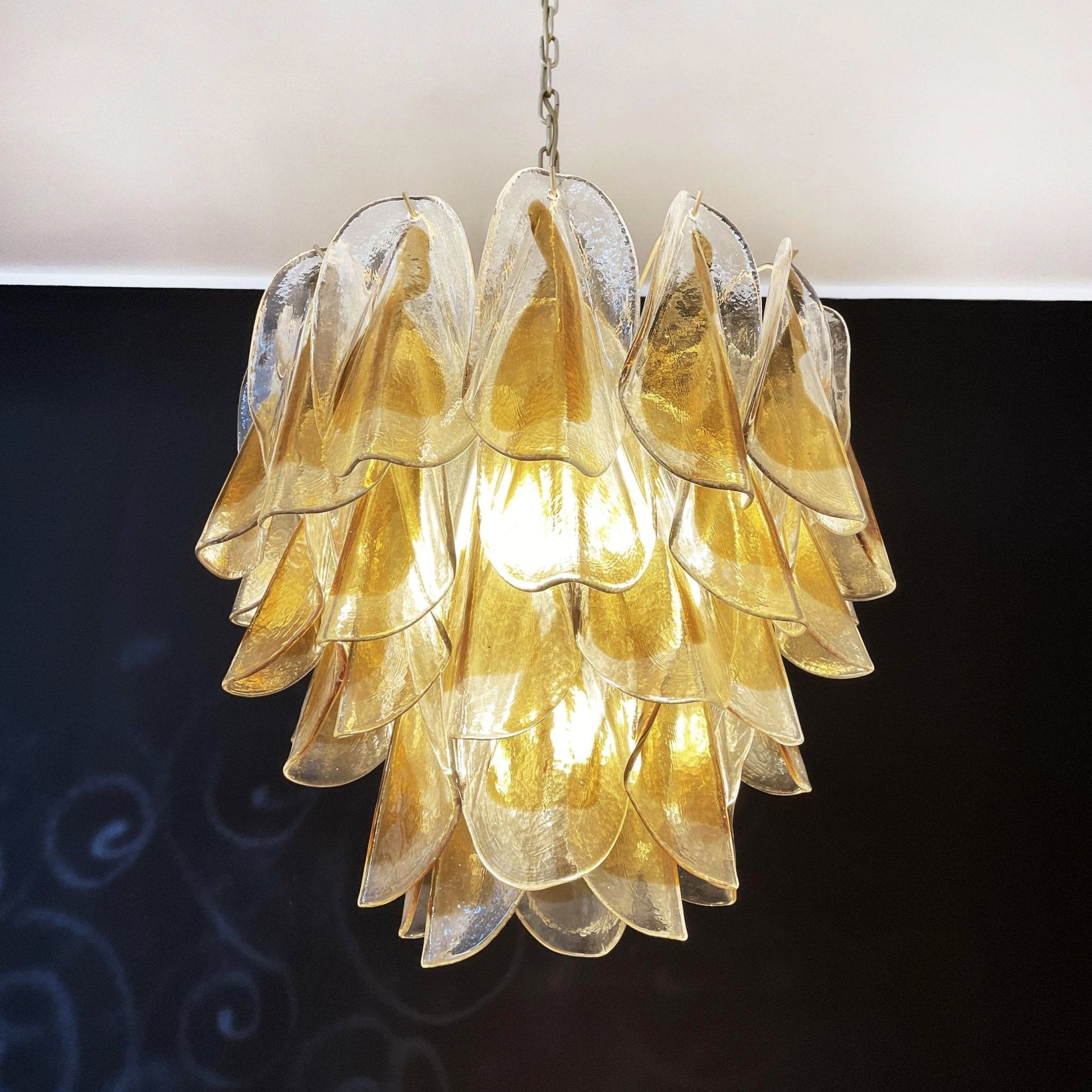Vild Chandelier Isabella Gold Petal Layered-Neutral Decor