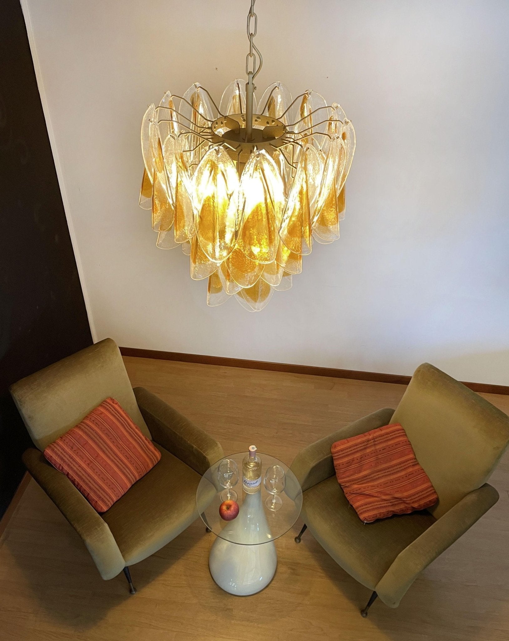 Vild Chandelier Isabella Gold Petal Layered-Neutral Decor