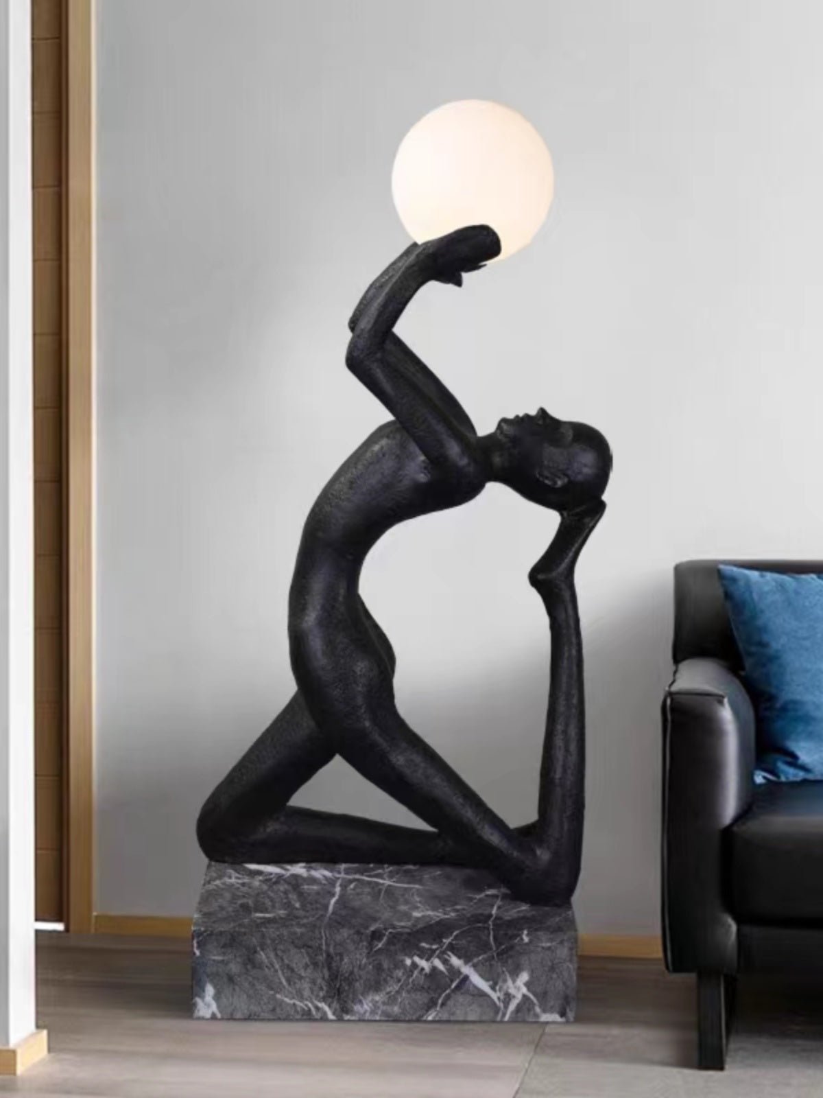 Evvinyra Contorted Black Floor Lamp-Neutral Decor