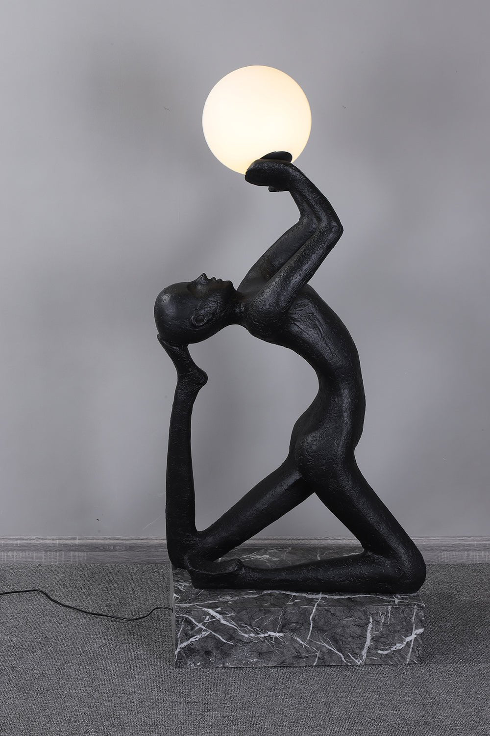 Evvinyra Contorted Black Floor Lamp-Neutral Decor