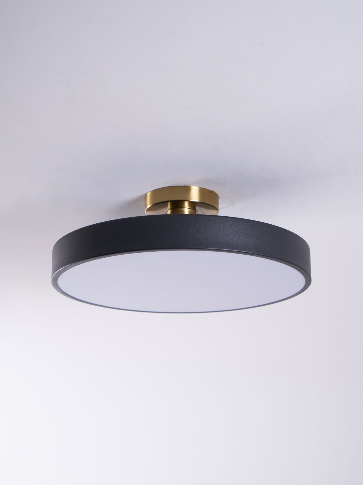 Solara Ceiling Lamp Flush Mount Black and Gold Modern-Neutral Decor