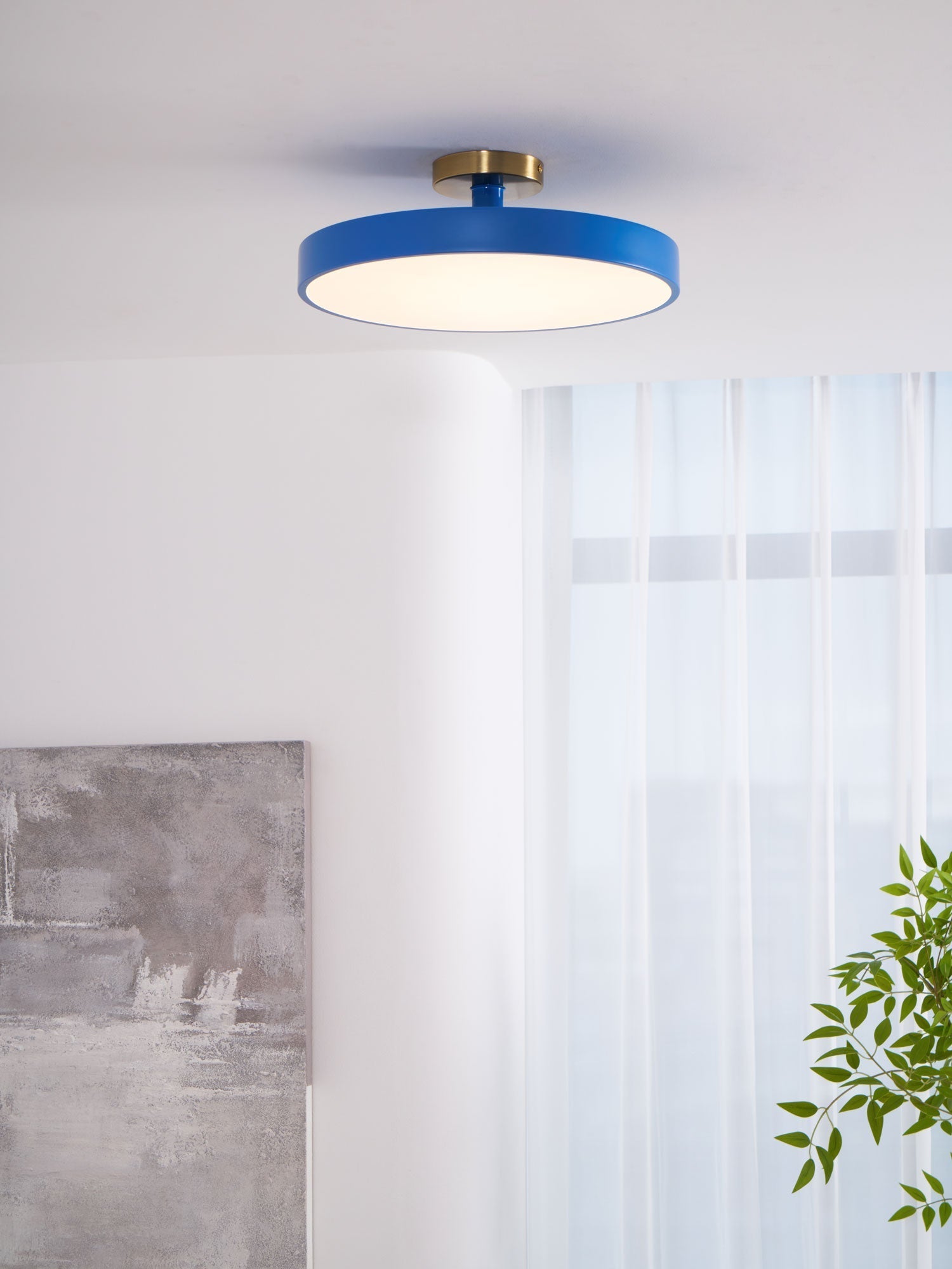 Solara Ceiling Lamp Flush Mount Black and Gold Modern-Neutral Decor