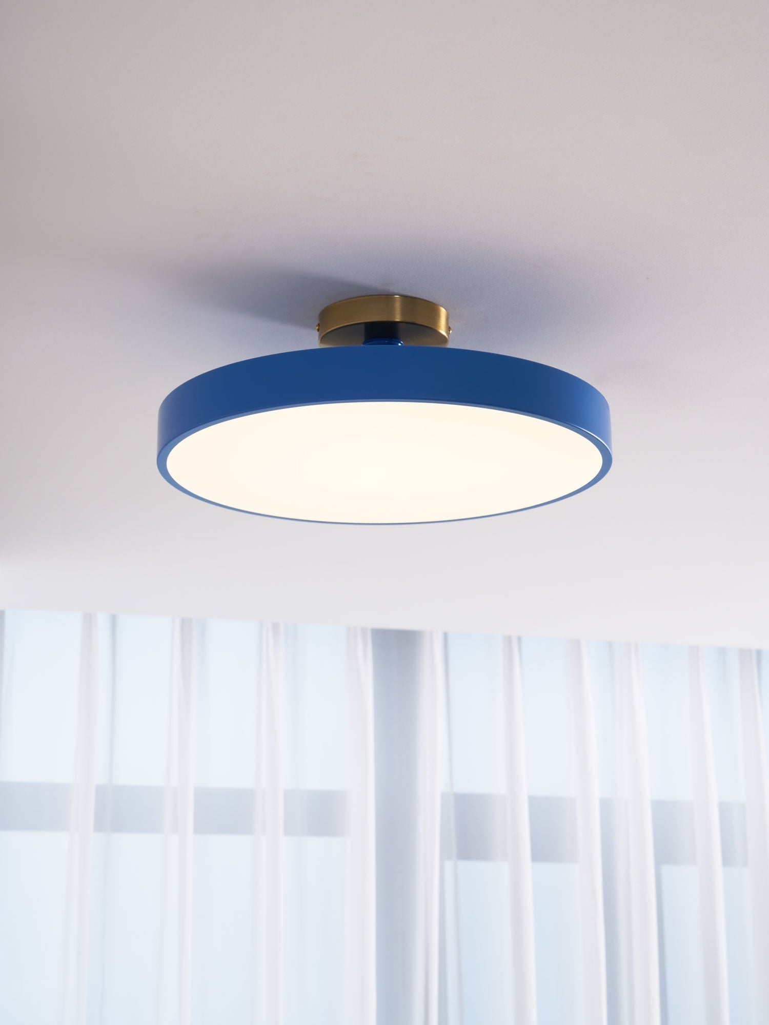 Solara Ceiling Lamp Flush Mount Black and Gold Modern-Neutral Decor