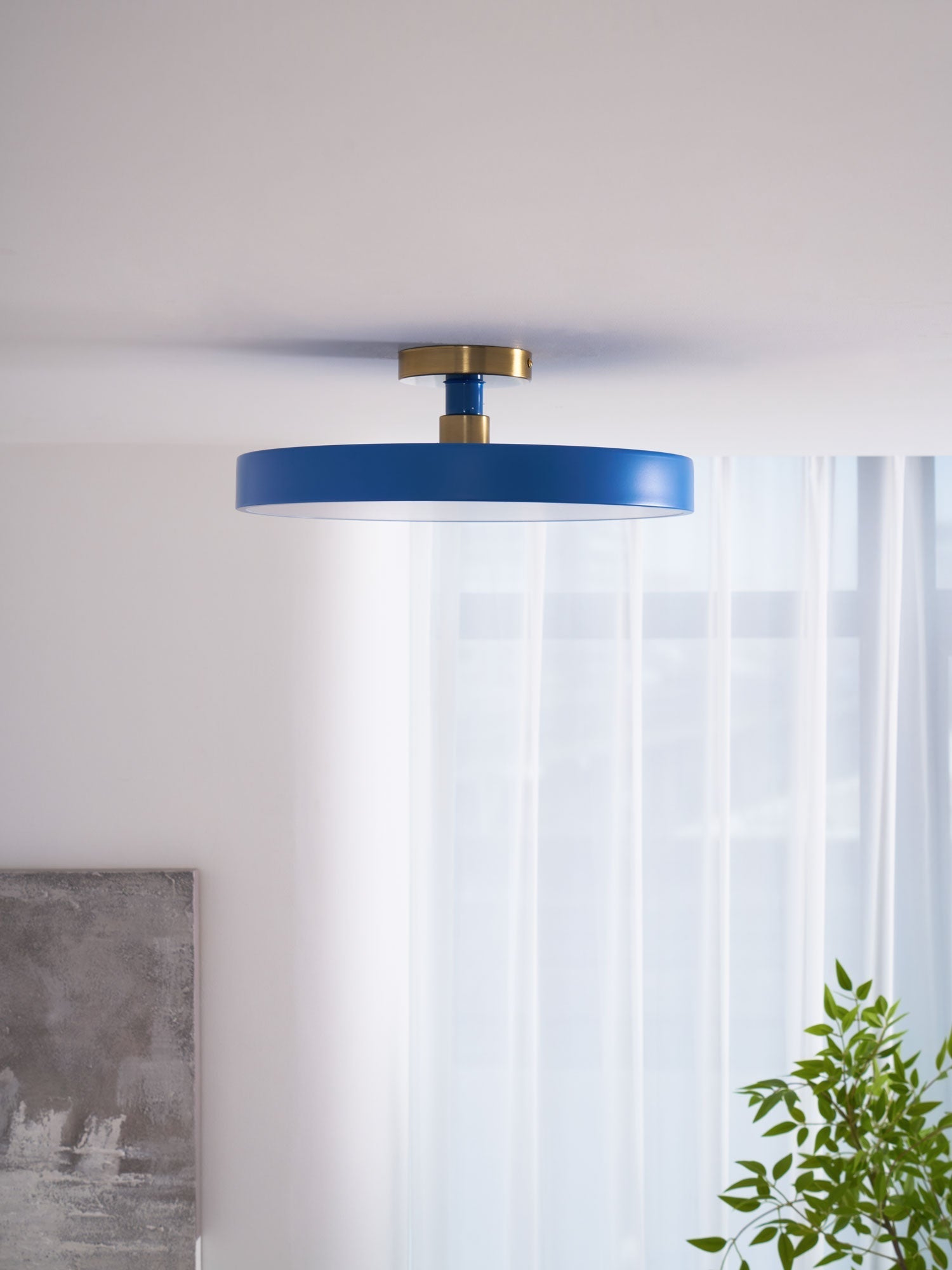 Solara Ceiling Lamp Flush Mount Black and Gold Modern-Neutral Decor