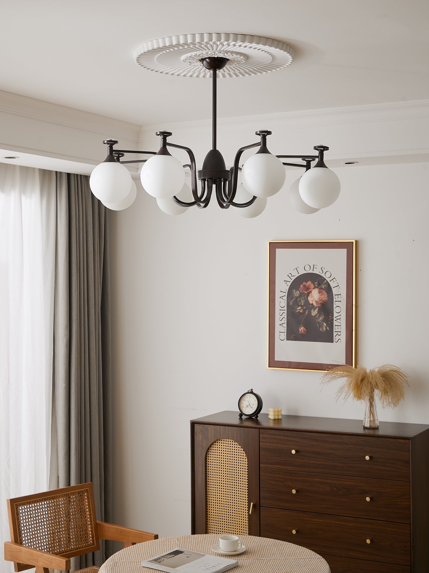 Zotheira Elegance Vintage Glass Chandelier-Neutral Decor