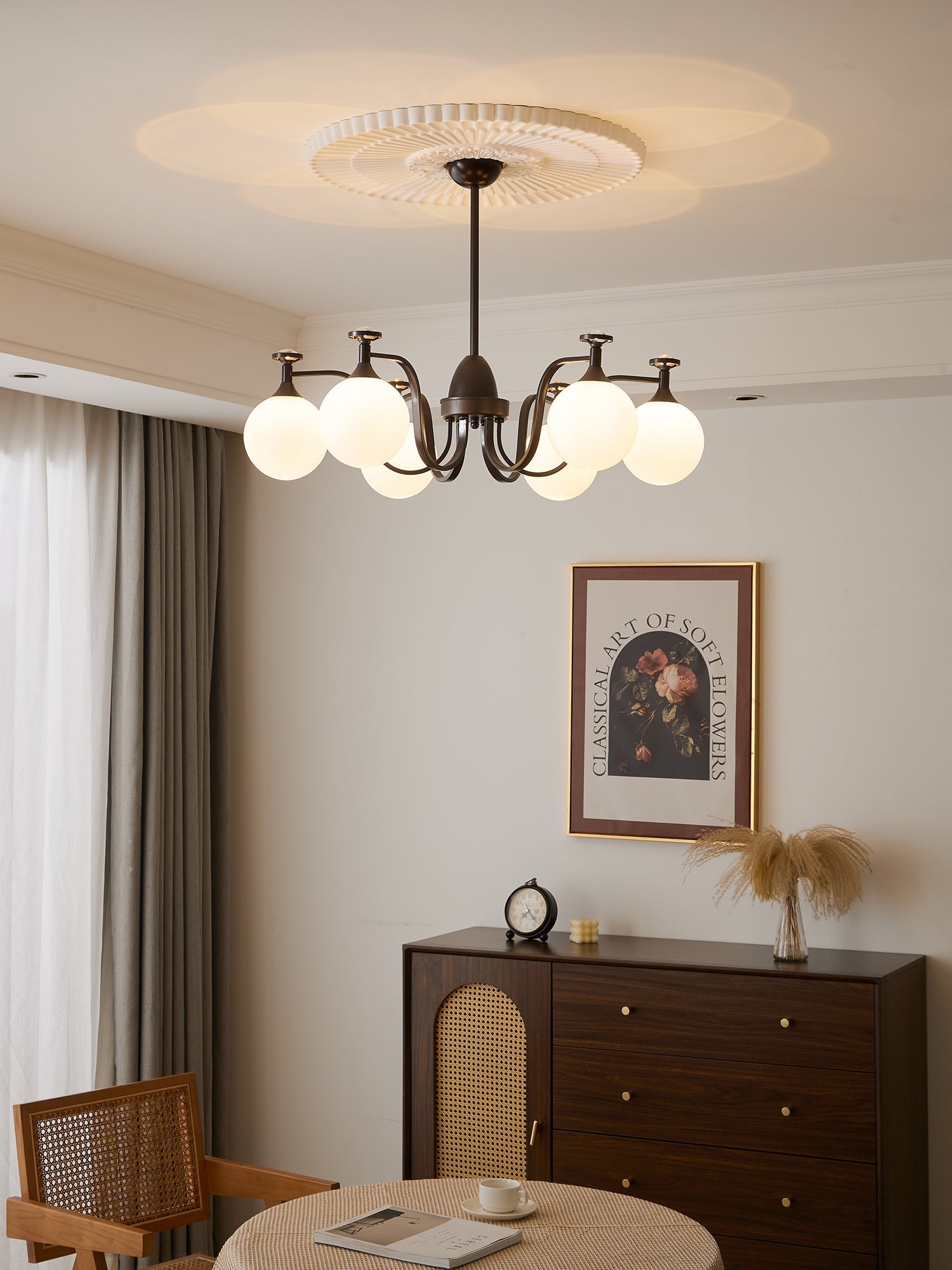 Zotheira Elegance Vintage Glass Chandelier-Neutral Decor