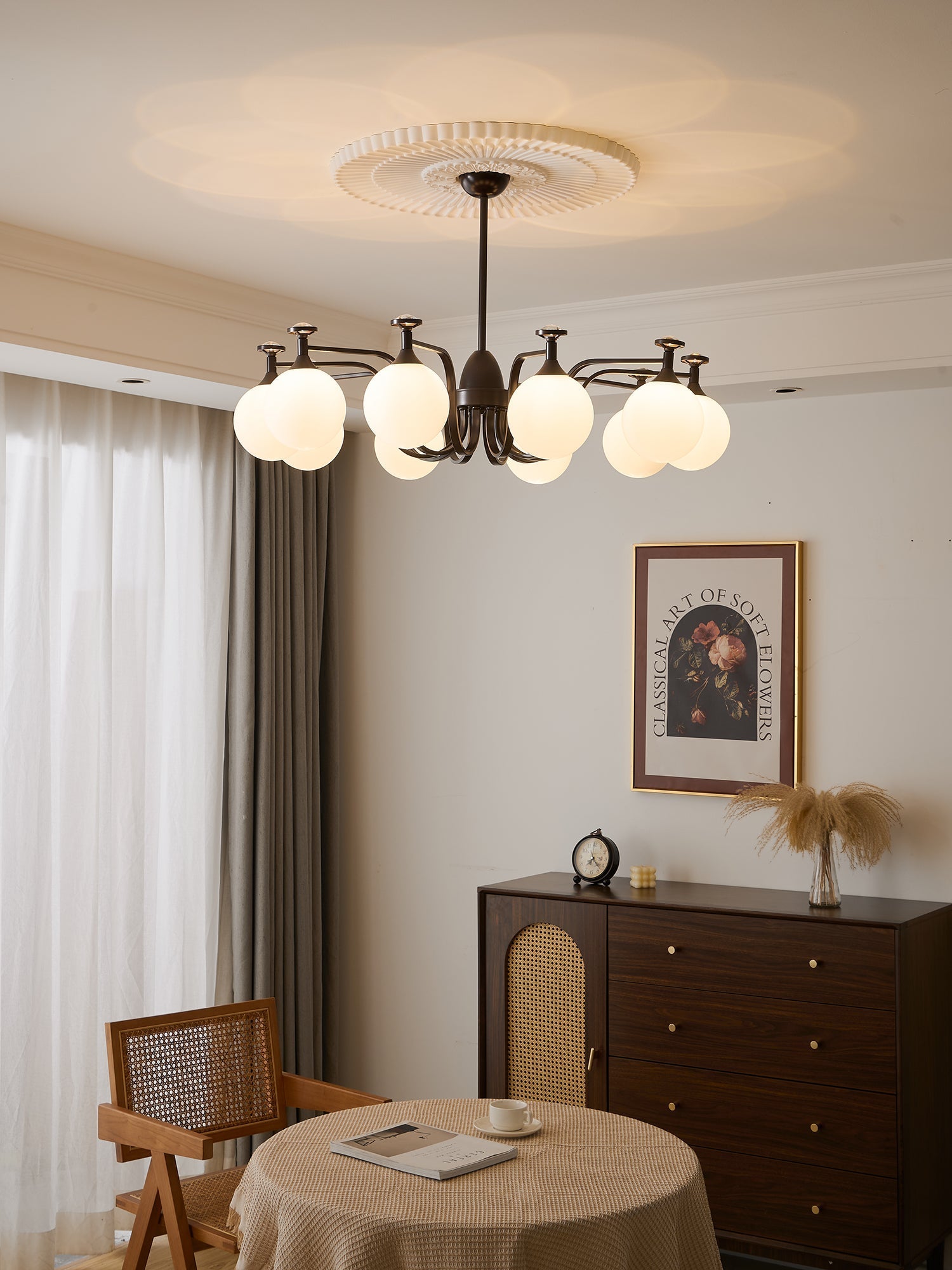 Zotheira Elegance Vintage Glass Chandelier-Neutral Decor