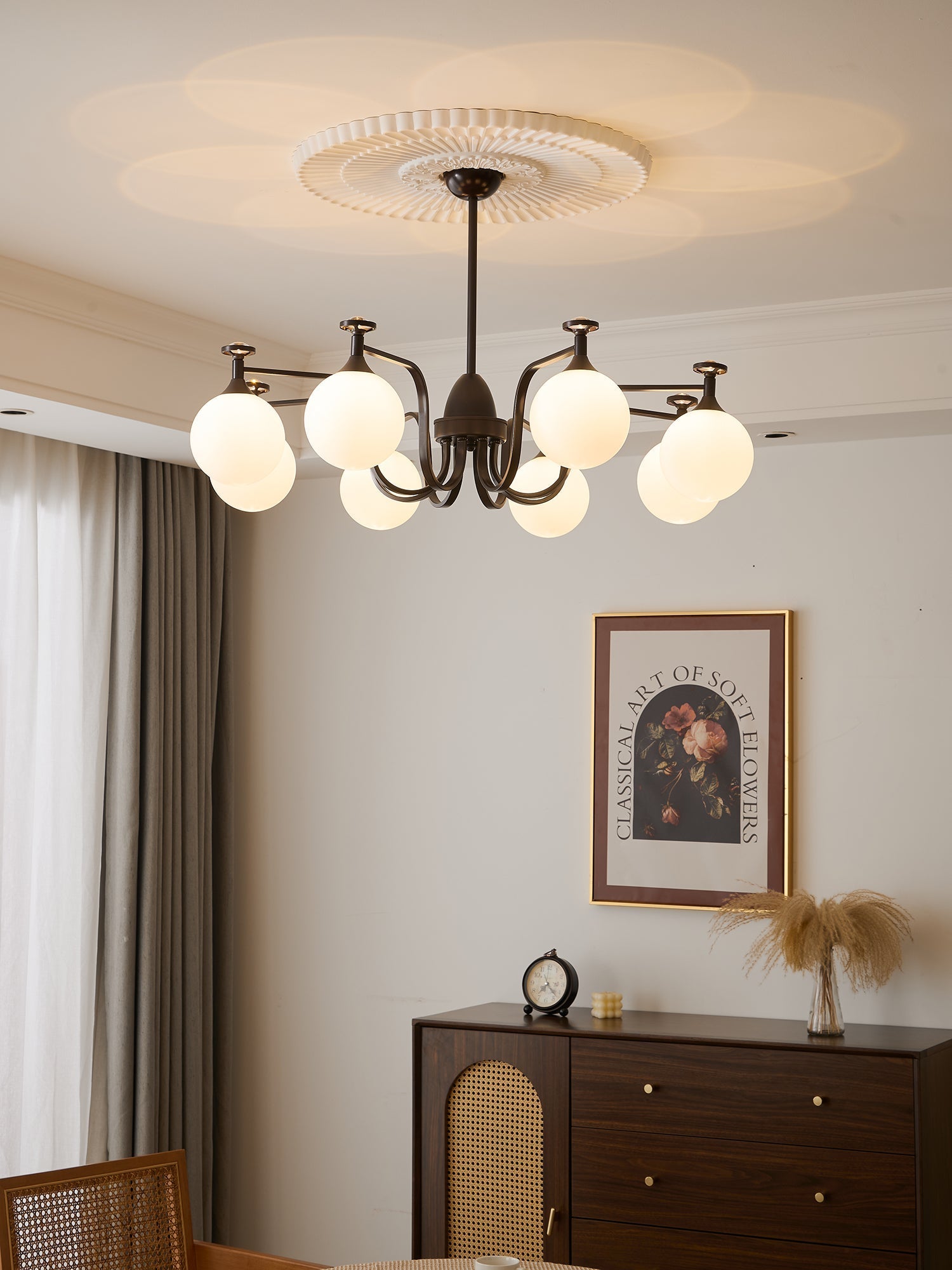 Zotheira Elegance Vintage Glass Chandelier-Neutral Decor