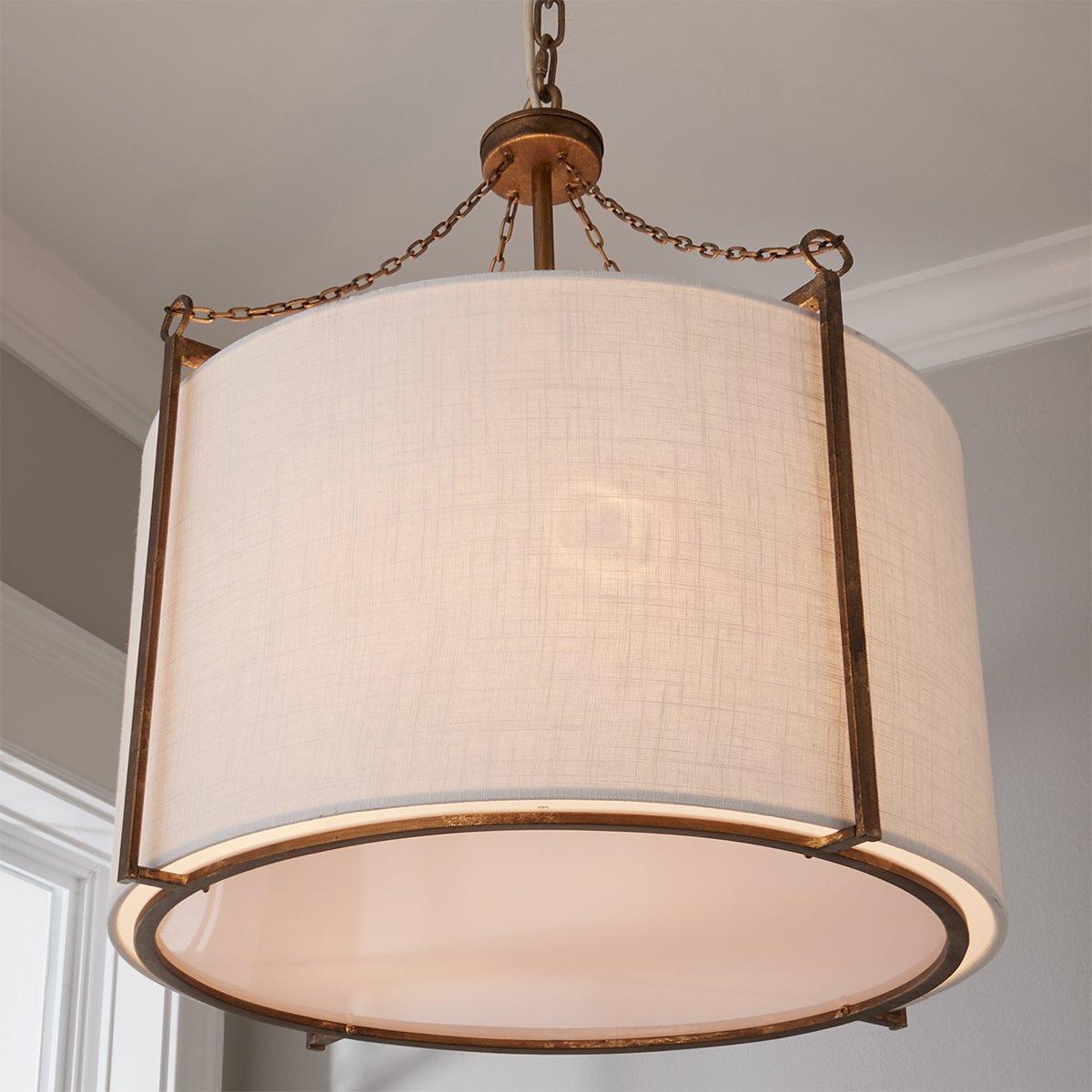 Ivloria Chandelier