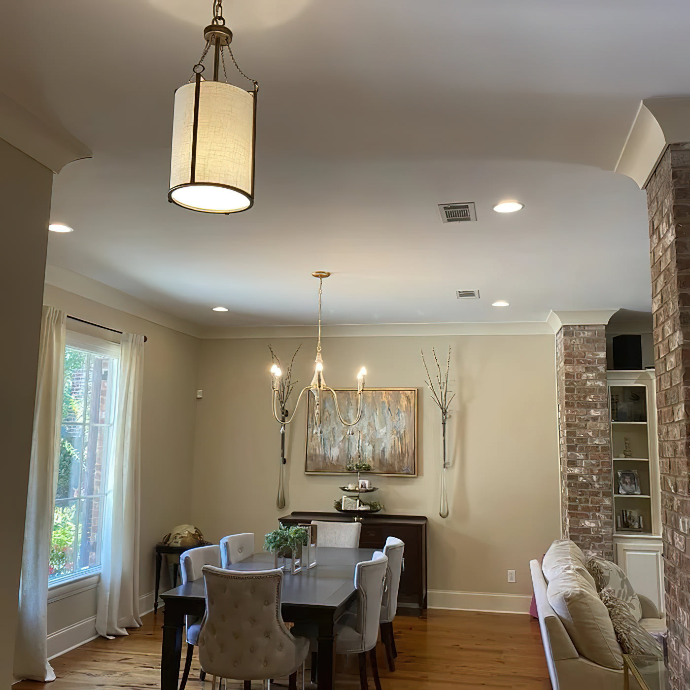 Ivloria Chandelier