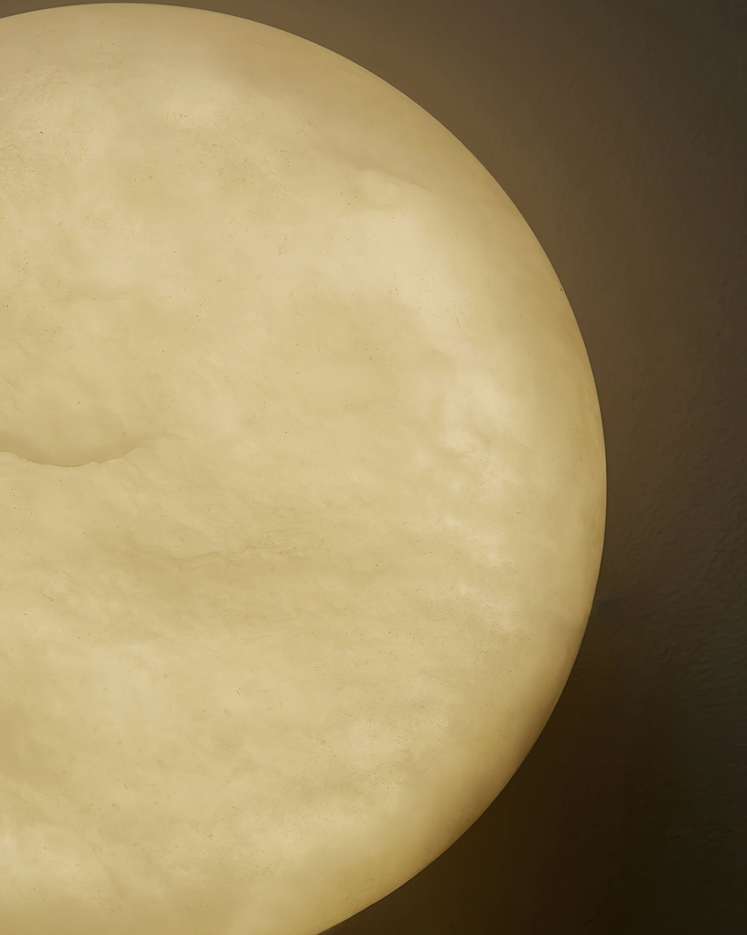 Ilvinan Wall Lamp