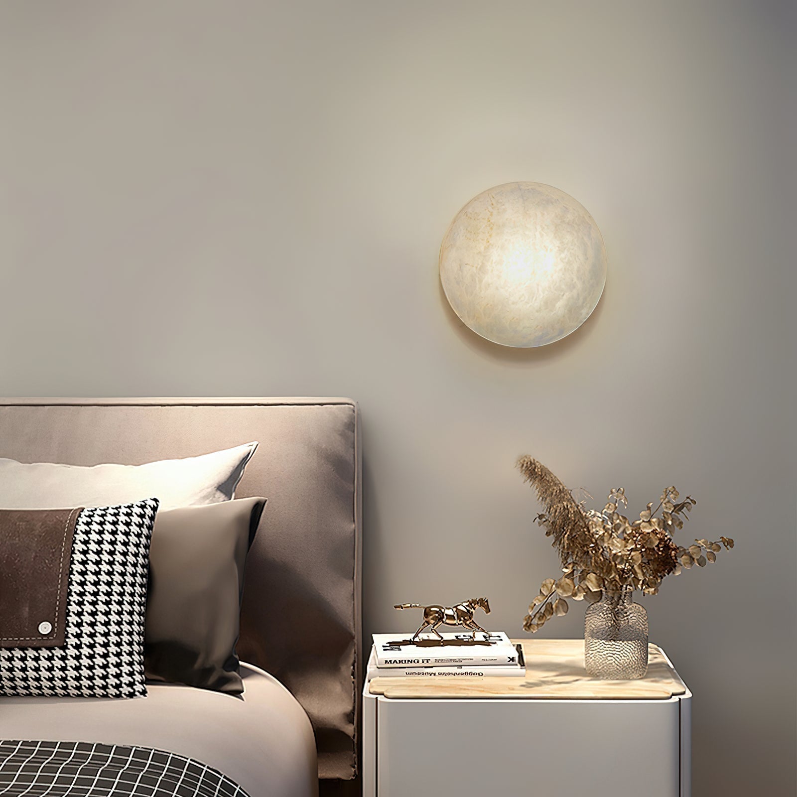 Ilvinan Wall Lamp