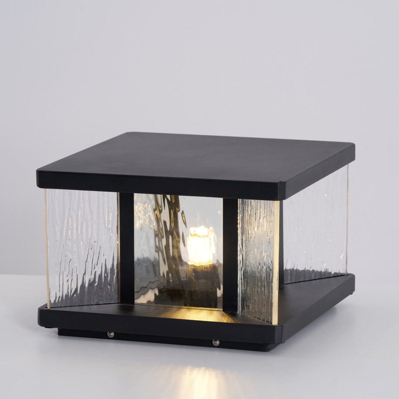 Jent Square Outdoor Light-Neutral Decor